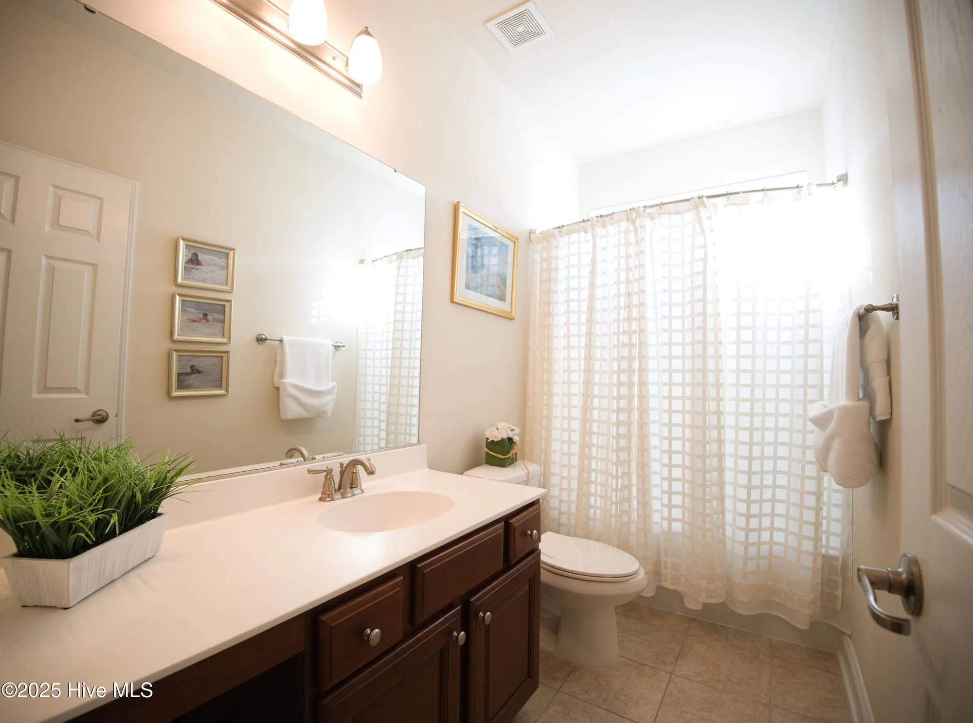 Property Slideshow image 43 of 68 | 707 pipit pl, Calabash, NC, 28467