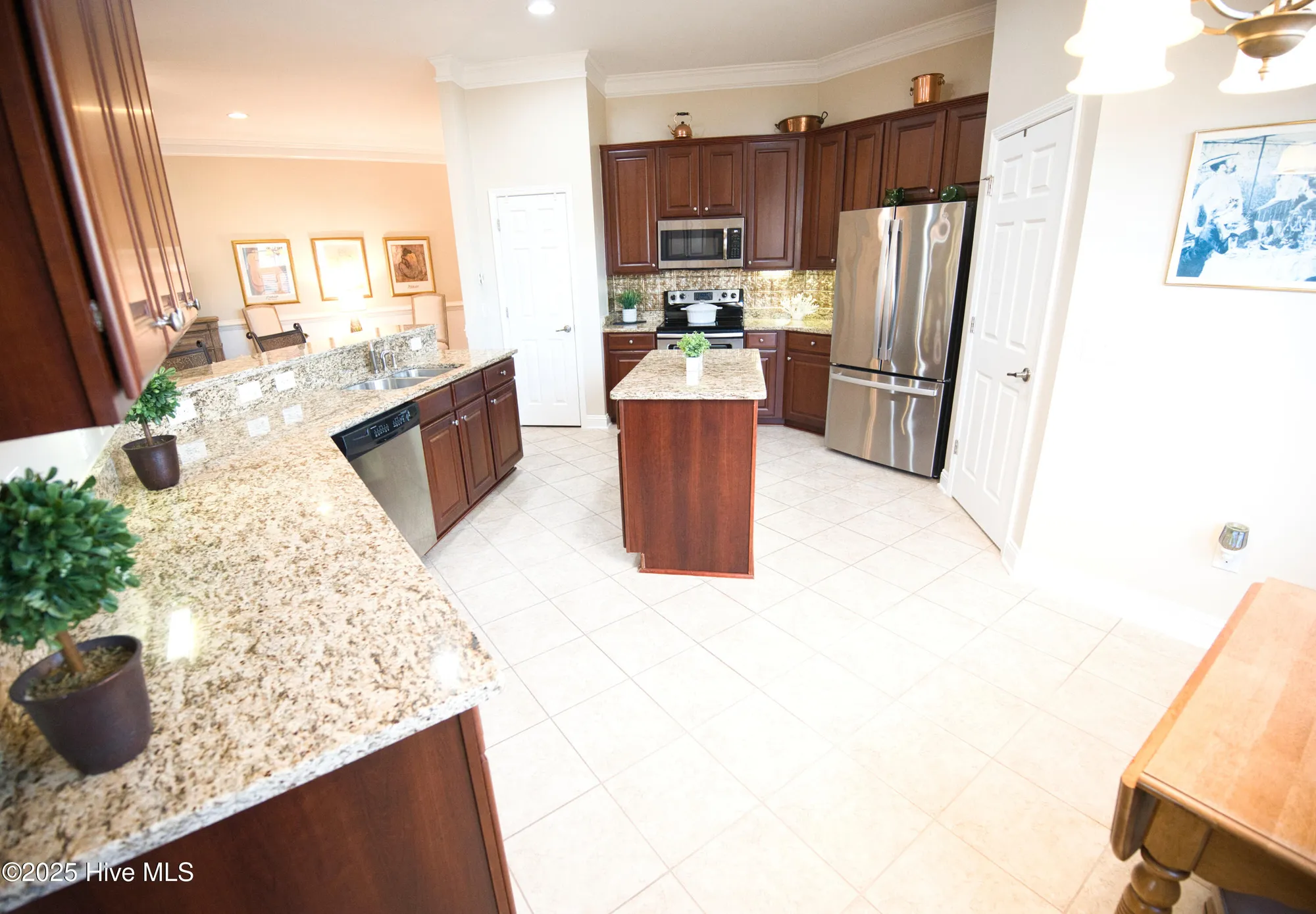 Property Slideshow image 25 of 68 | 707 pipit pl, Calabash, NC, 28467