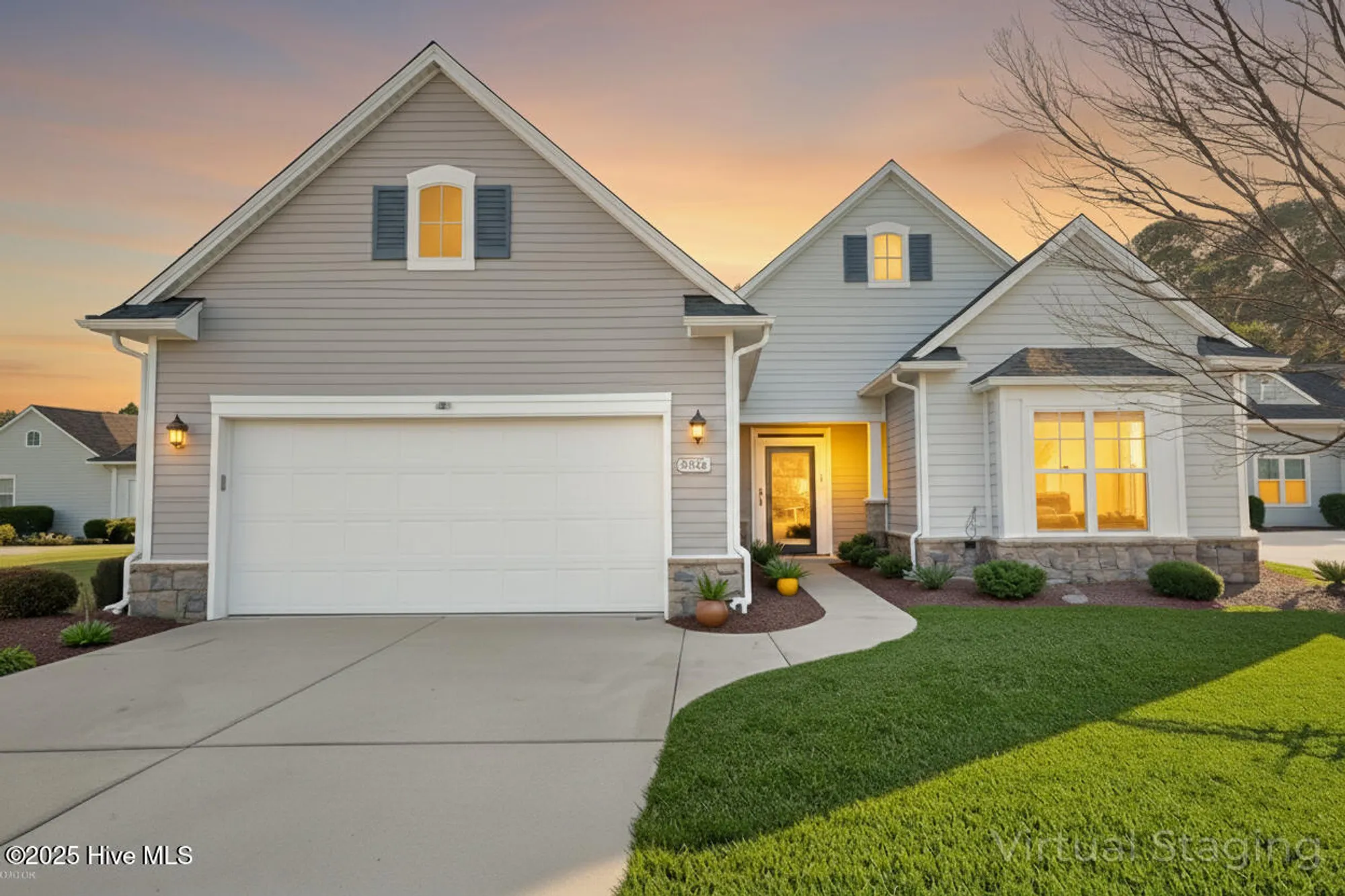 Property Slideshow image 5 of 68 | 707 pipit pl, Calabash, NC, 28467