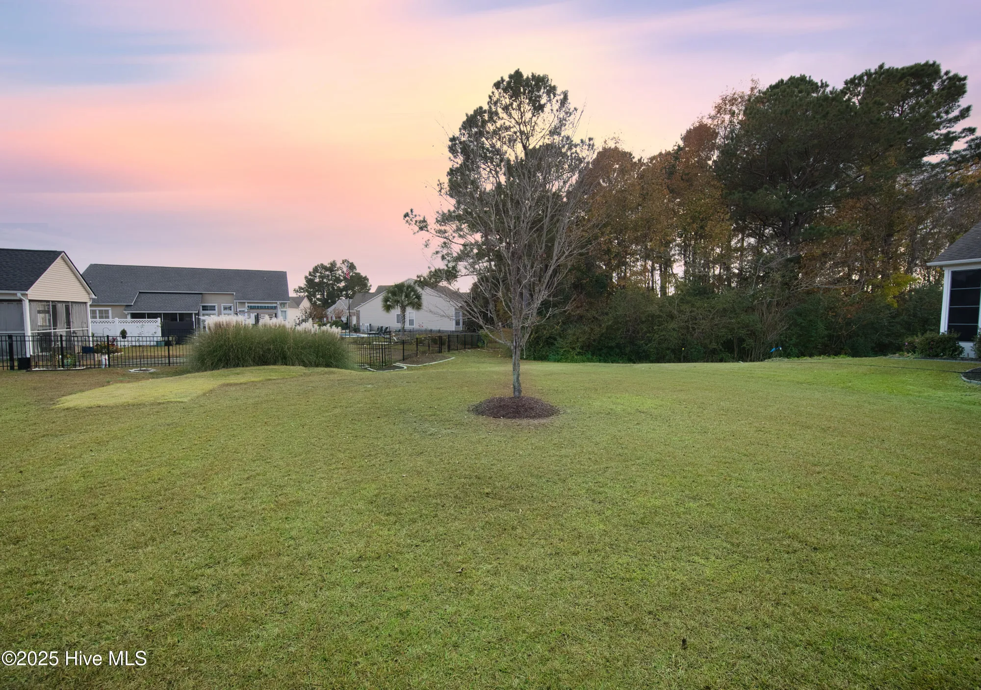 Property Slideshow image 6 of 68 | 707 pipit pl, Calabash, NC, 28467