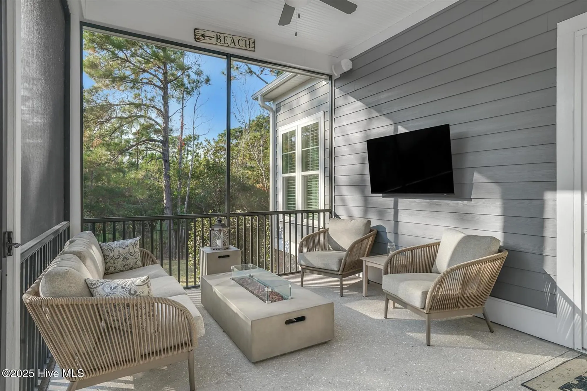 Property Slideshow image 27 of 70 | 2769 littleleaf trl, Southport, NC, 28461
