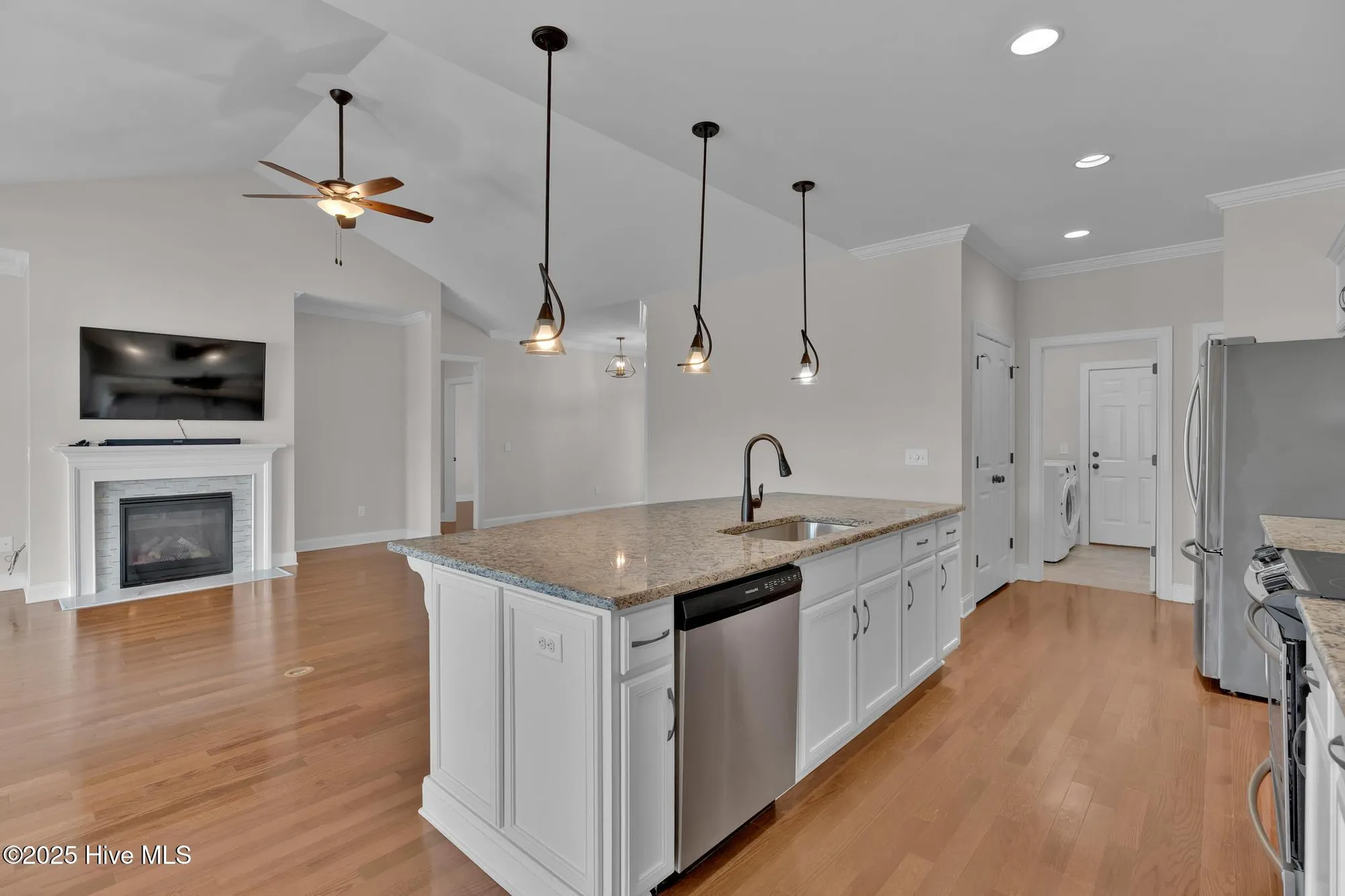 Property Slideshow image 21 of 85 | 3235 oceanic bay dr, Southport, NC, 28461