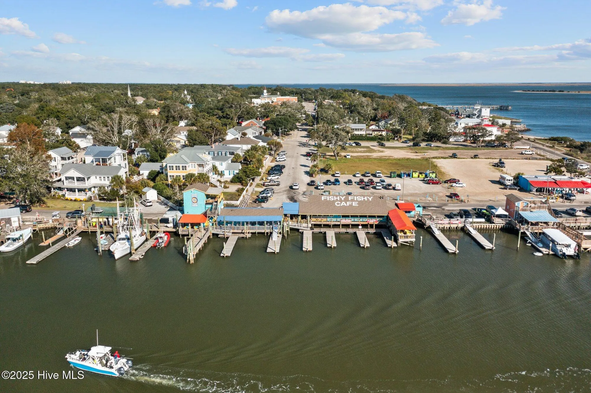 Property Slideshow image 76 of 85 | 3235 oceanic bay dr, Southport, NC, 28461