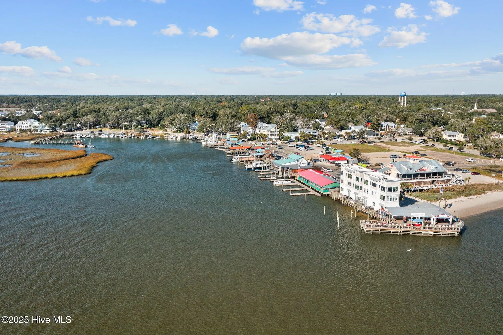 Property Slideshow image 81 of 85 | 3235 oceanic bay dr, Southport, NC, 28461