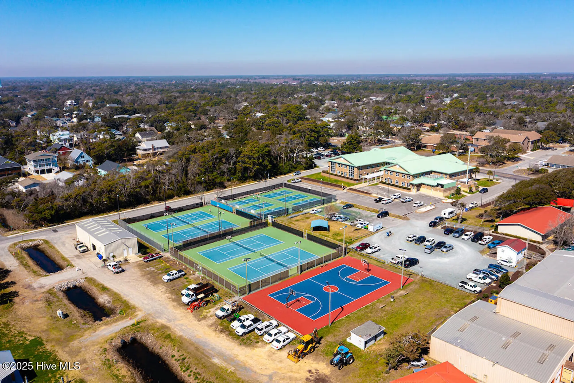 Property Slideshow image 68 of 85 | 3235 oceanic bay dr, Southport, NC, 28461