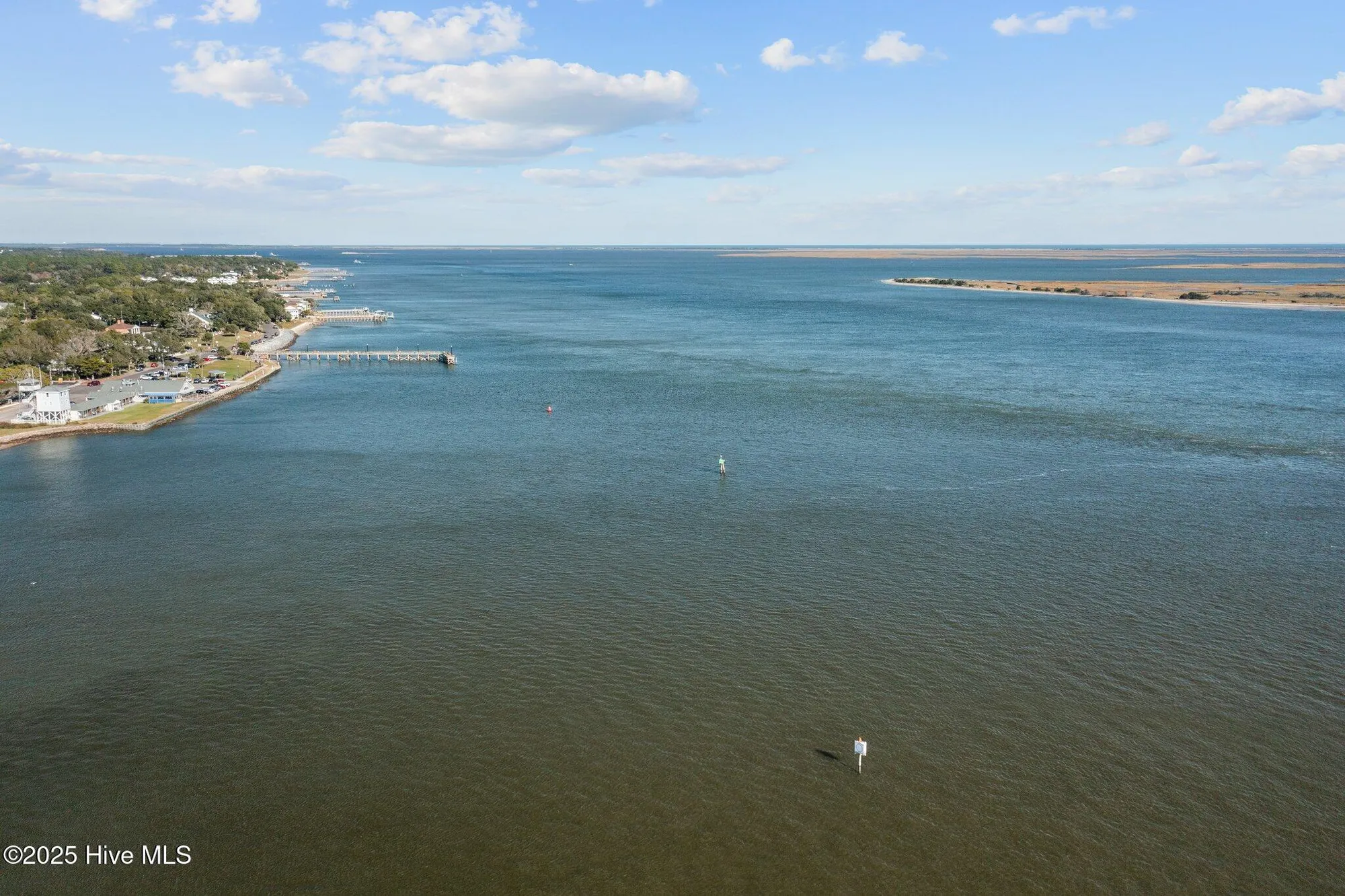Property Slideshow image 82 of 85 | 3235 oceanic bay dr, Southport, NC, 28461