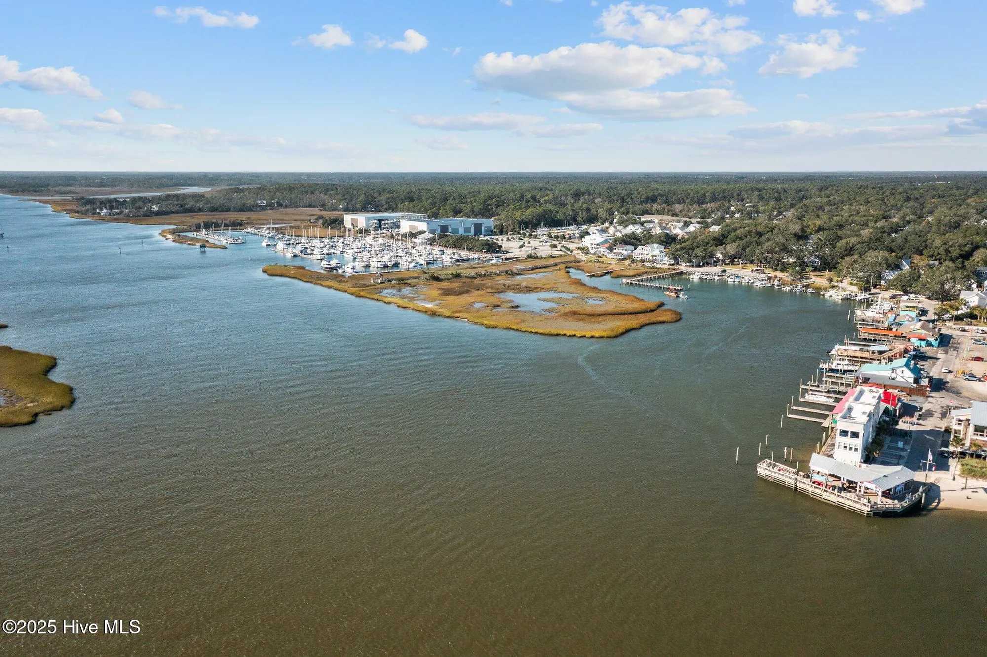 Property Slideshow image 83 of 85 | 3235 oceanic bay dr, Southport, NC, 28461