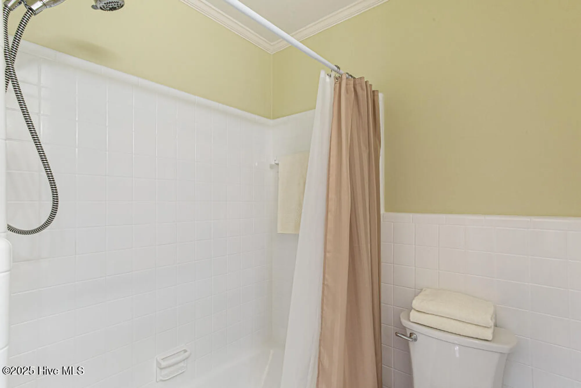 Property Slideshow image 15 of 25 | 353 driftwood cir, Southern Pines, NC, 28387