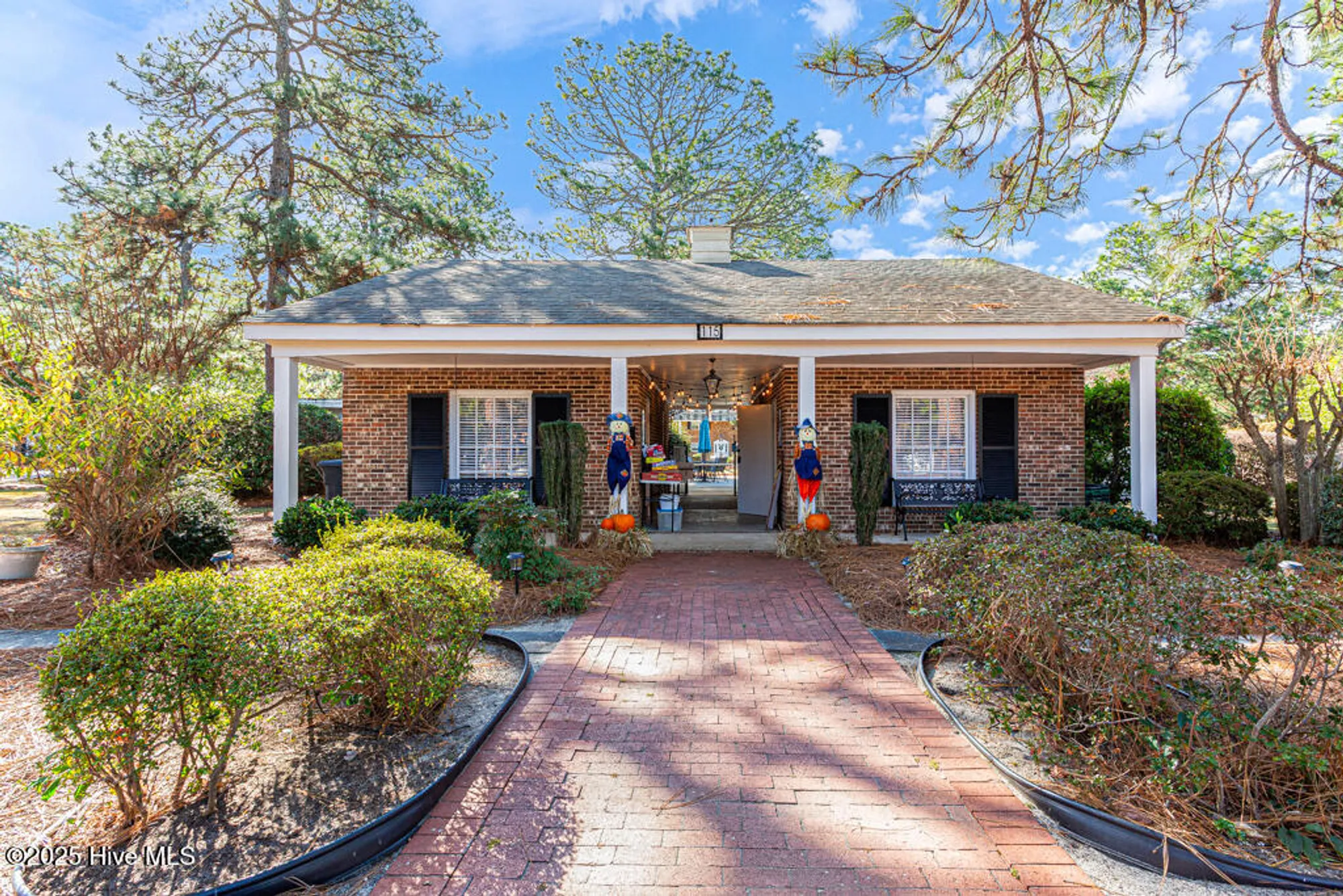 Property Slideshow image 18 of 25 | 353 driftwood cir, Southern Pines, NC, 28387
