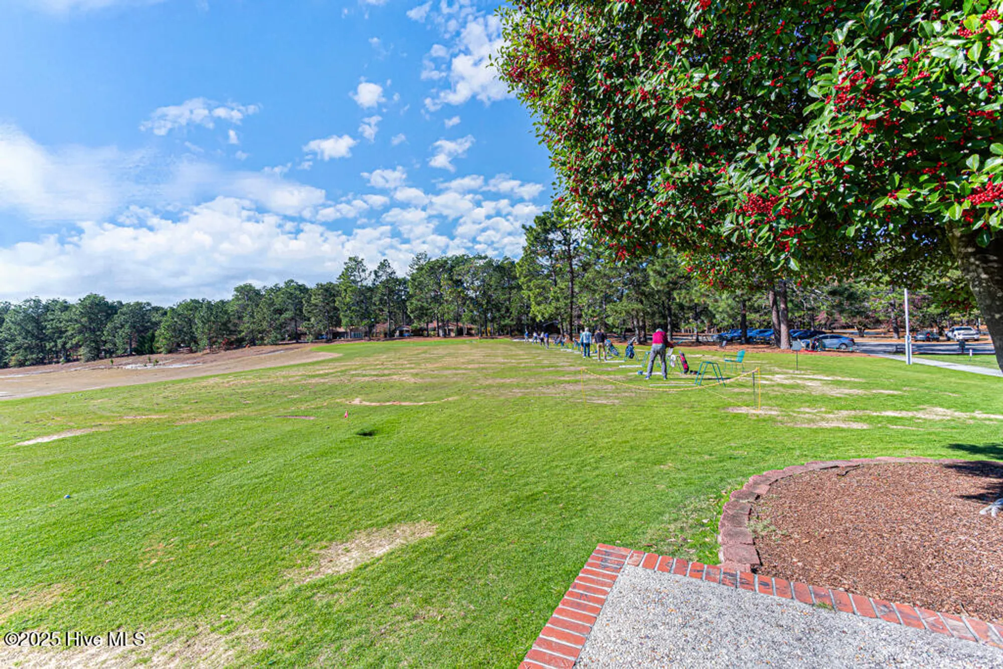 Property Slideshow image 22 of 25 | 353 driftwood cir, Southern Pines, NC, 28387