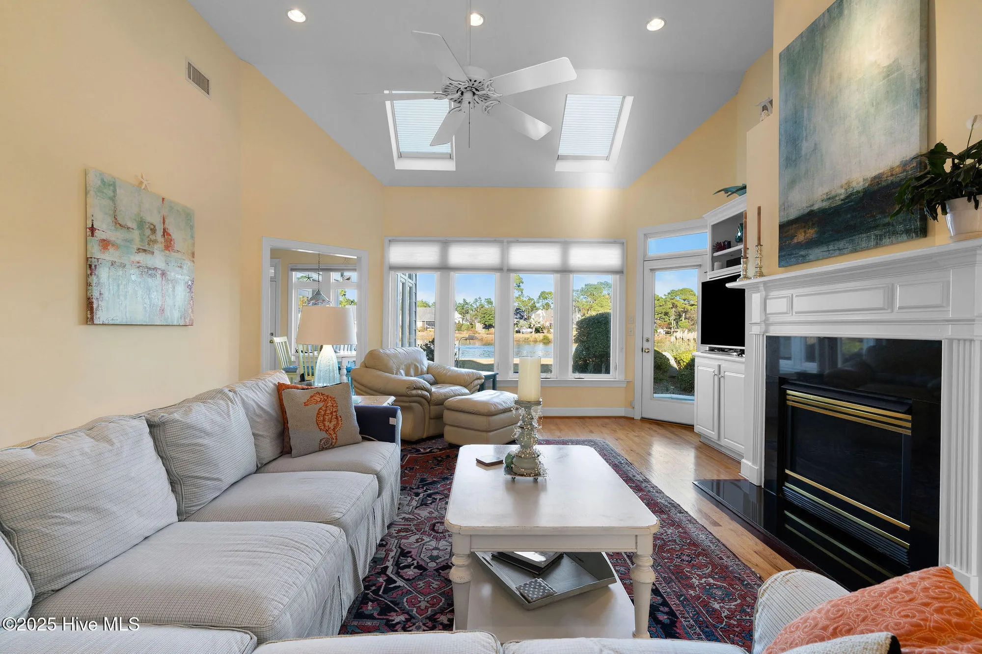 Property Slideshow image 17 of 92 | 4134 s lagoon ct, Southport, NC, 28461