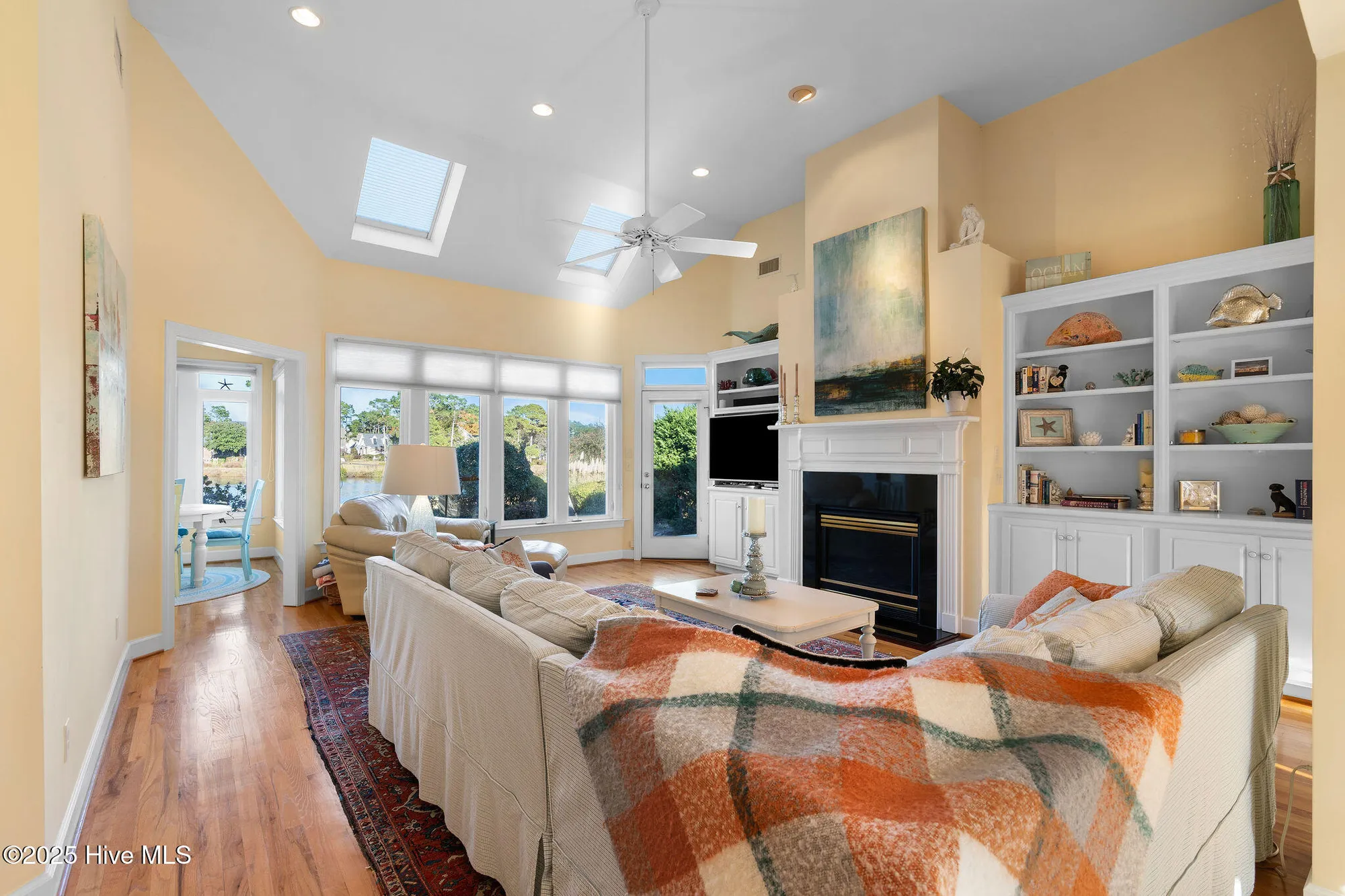 Property Slideshow image 14 of 92 | 4134 s lagoon ct, Southport, NC, 28461