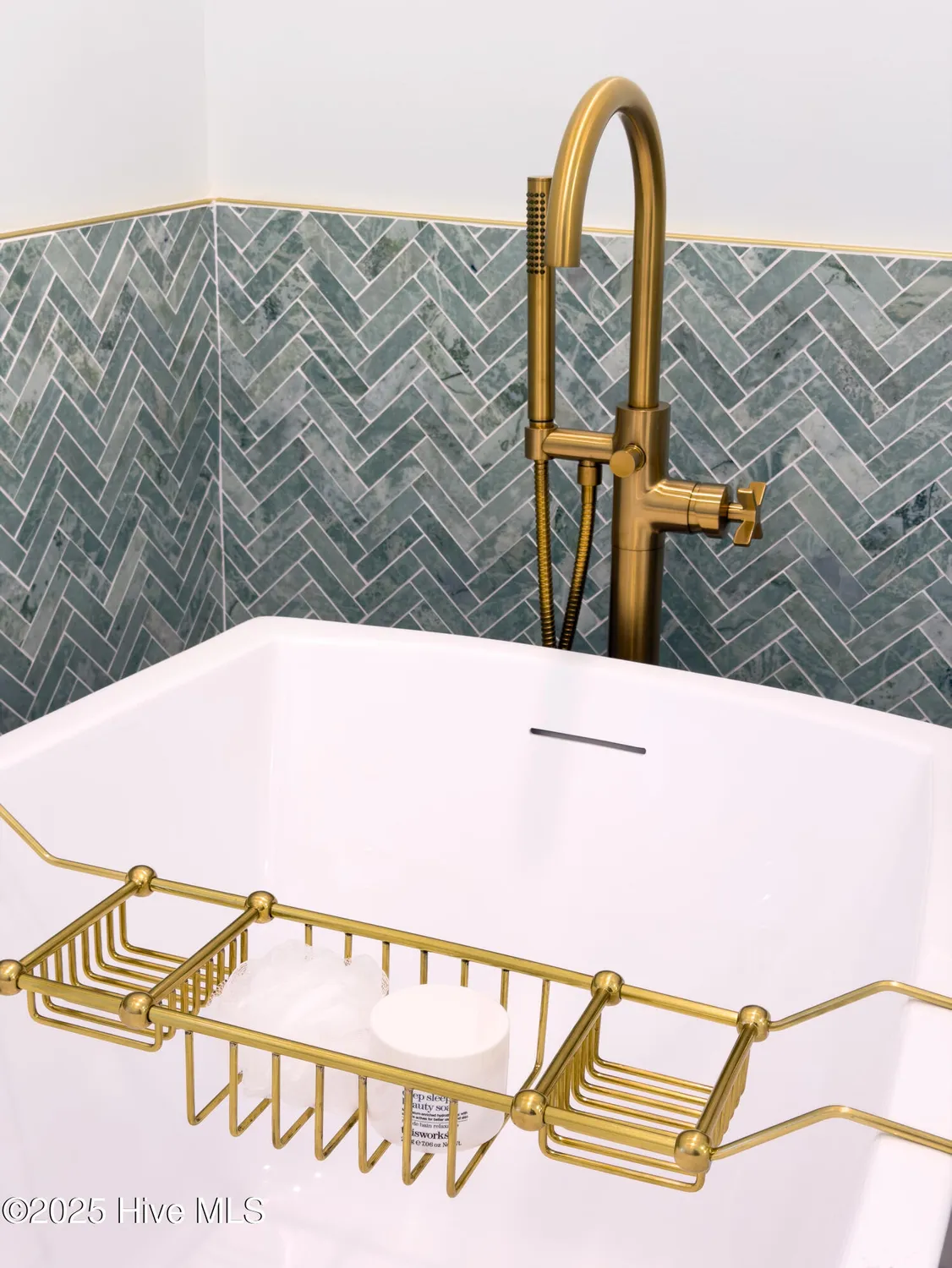 Property Slideshow image 33 of 62 | 8803 sawmill creek ln, Wilmington, NC, 28411