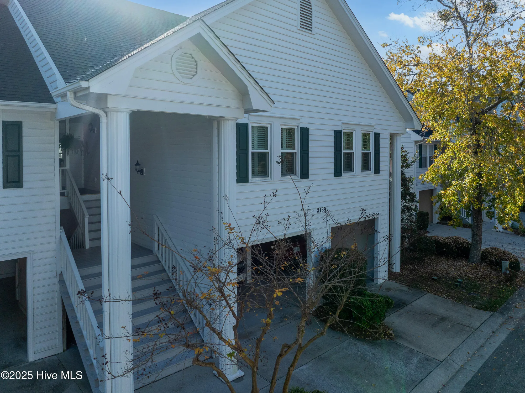 Property Slideshow image 2 of 43 | 3139 lakeside commons dr 1, Southport, NC, 28461