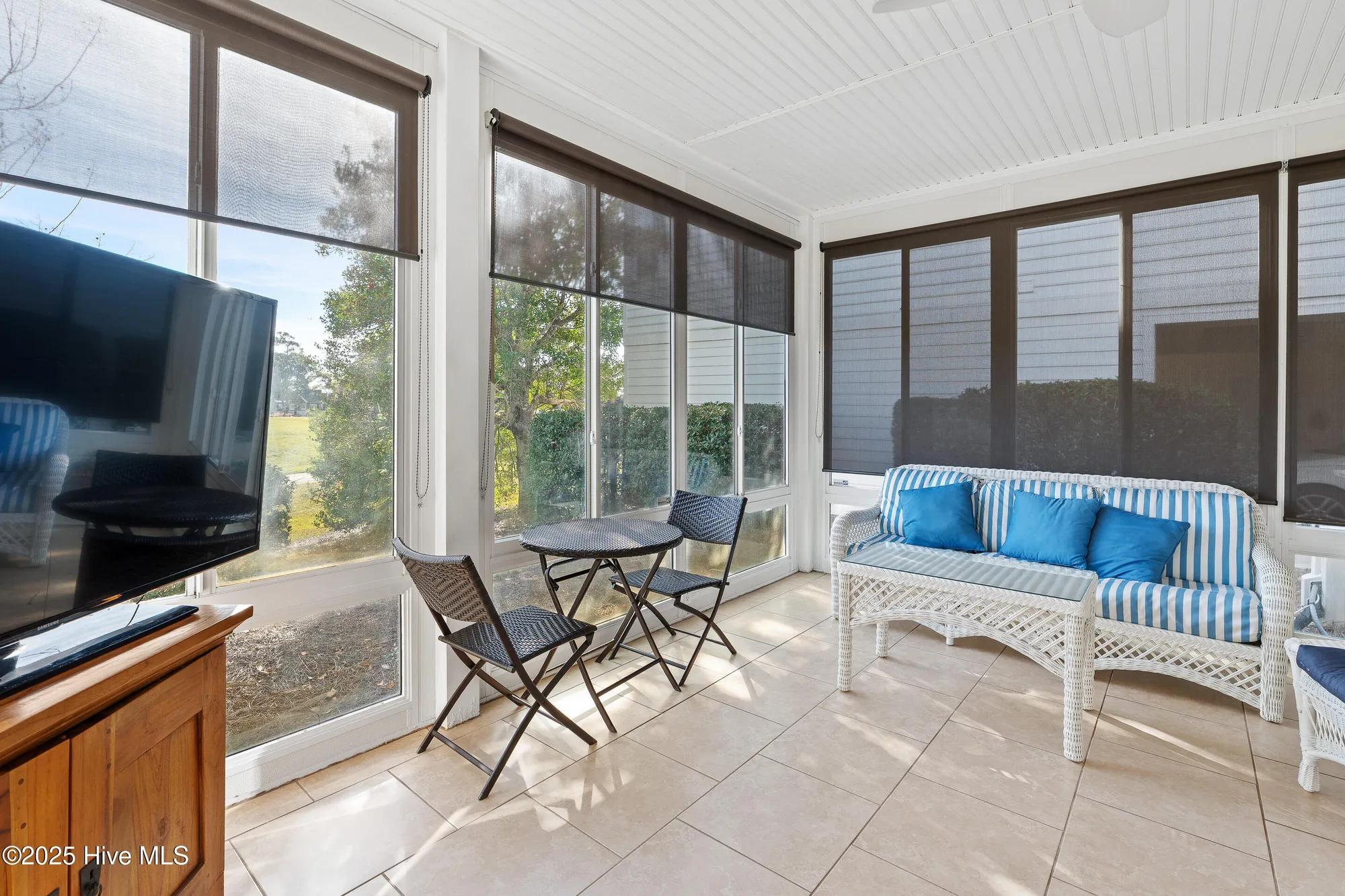 Property Slideshow image 11 of 43 | 3139 lakeside commons dr 1, Southport, NC, 28461