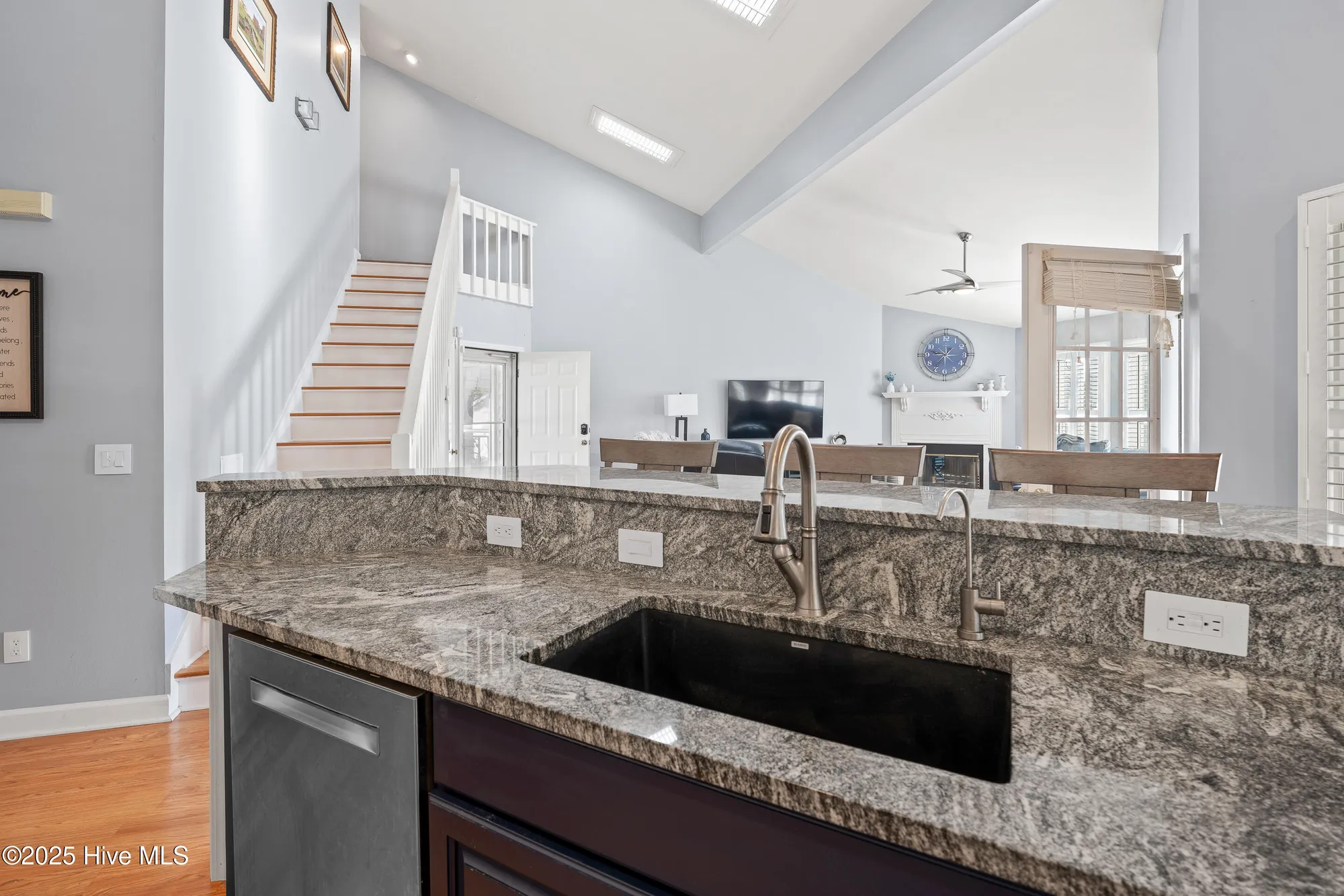 Property Slideshow image 14 of 43 | 3139 lakeside commons dr 1, Southport, NC, 28461