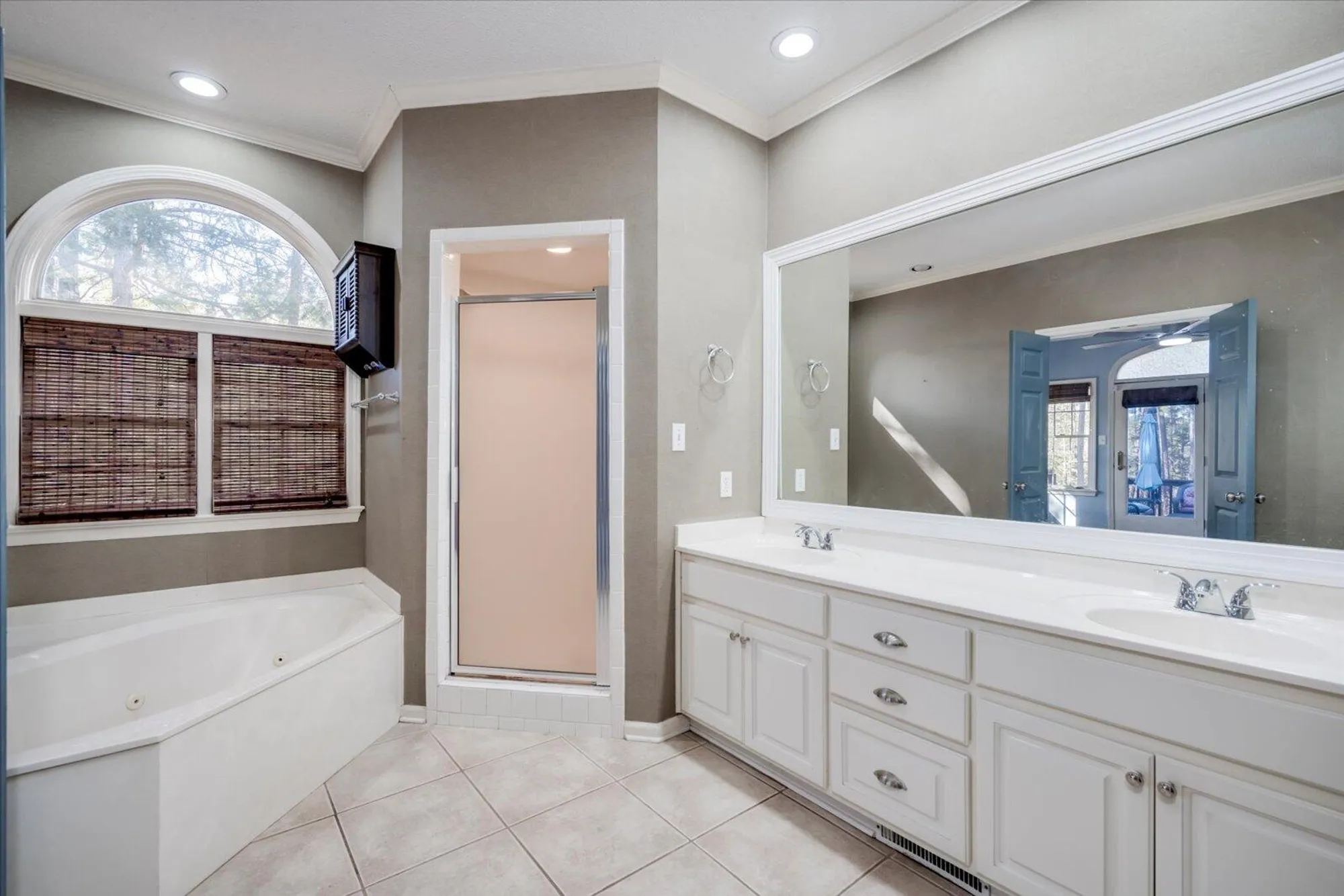 Property Slideshow image 20 of 40 | 305 kingfisher pt, Mc Cormick, SC, 29835