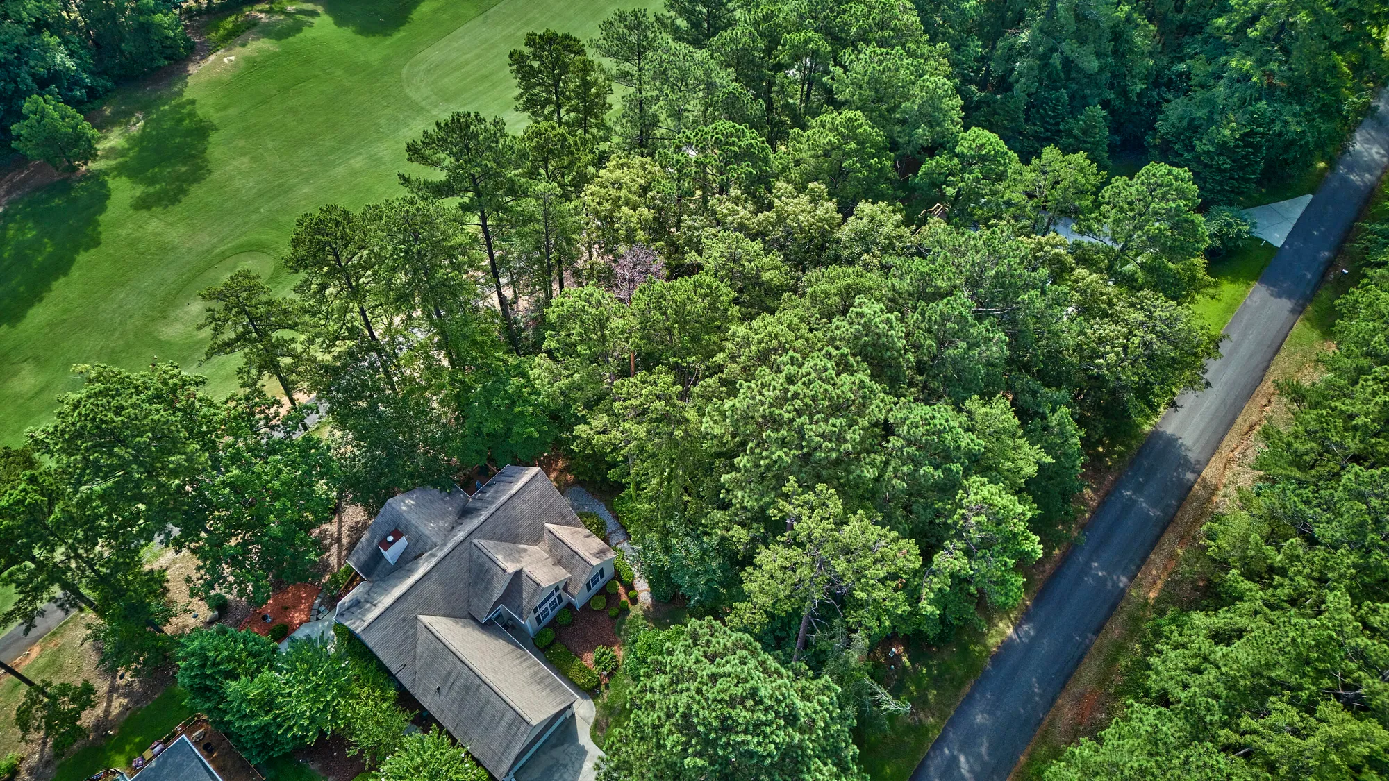 Property Slideshow image 5 of 37 | 219 fairway dr, Mc Cormick, SC, 29835