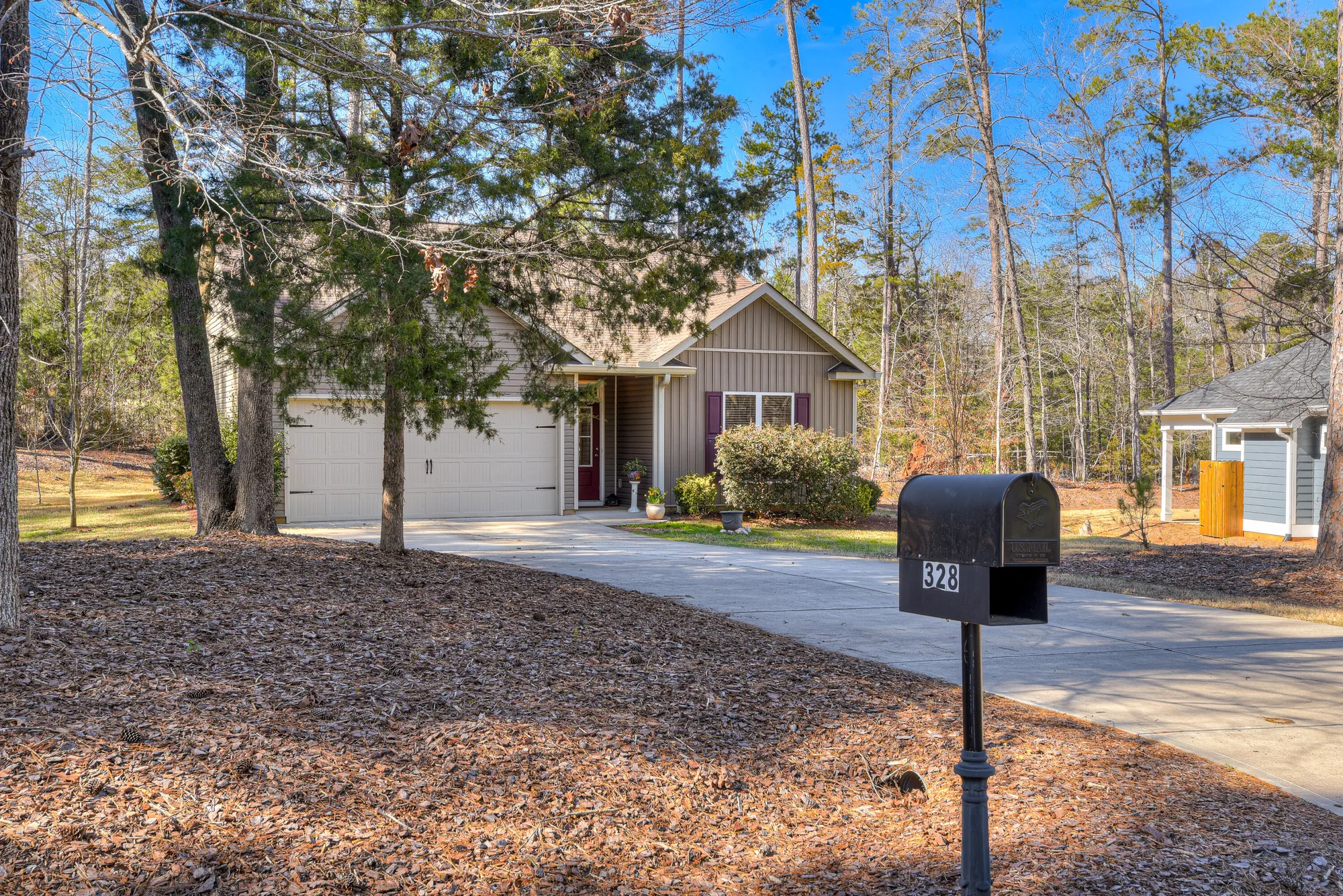 Property Slideshow image 3 of 37 | 328 pro cir, Mc Cormick, SC, 29835
