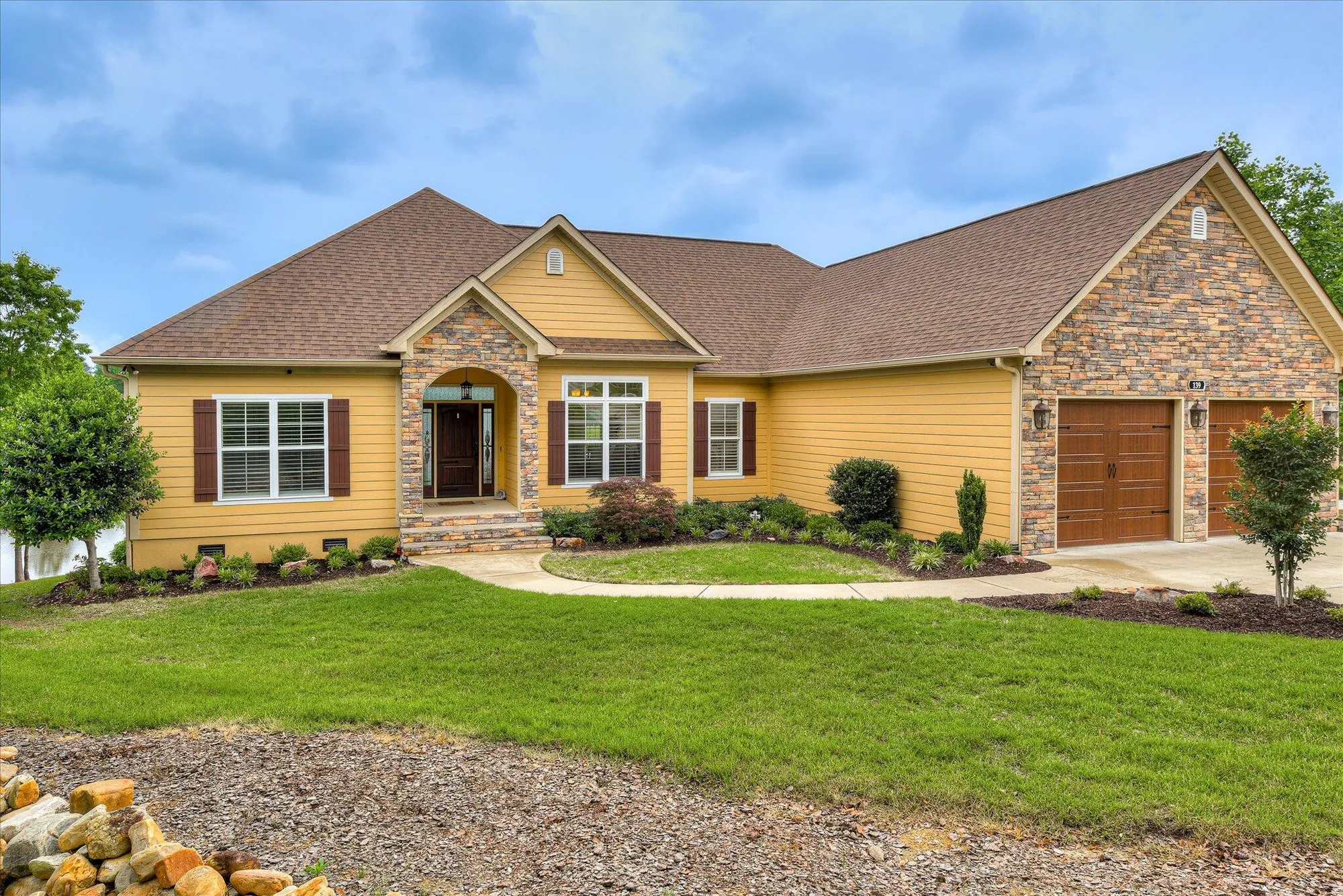 Property Slideshow image 2 of 62 | 139 laurens dr, Mc Cormick, SC, 29835