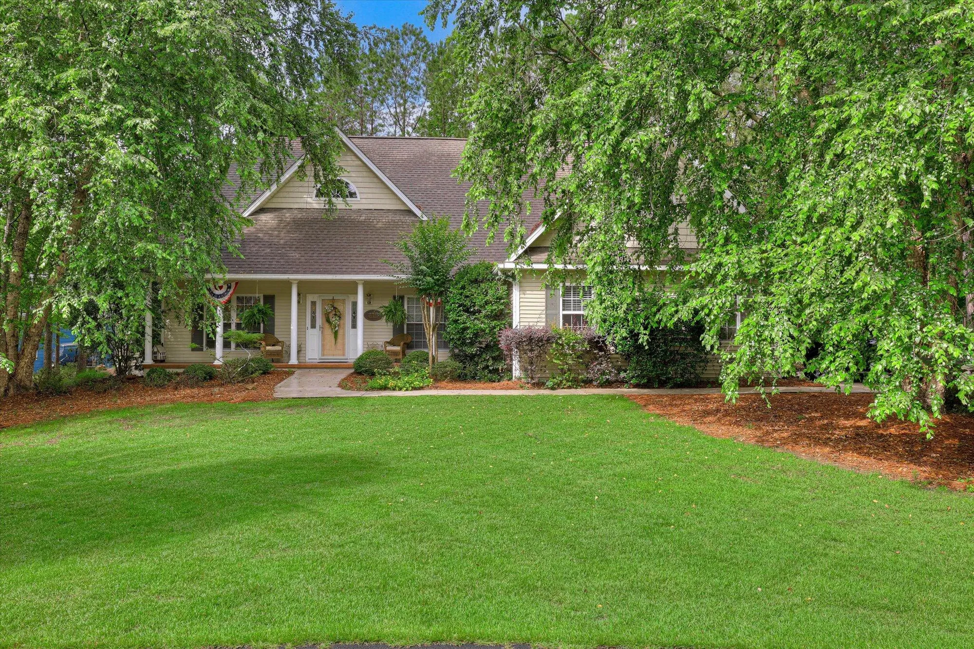 Property Slideshow image 1 of 67 | 901 patriots pt, Mc Cormick, SC, 29835