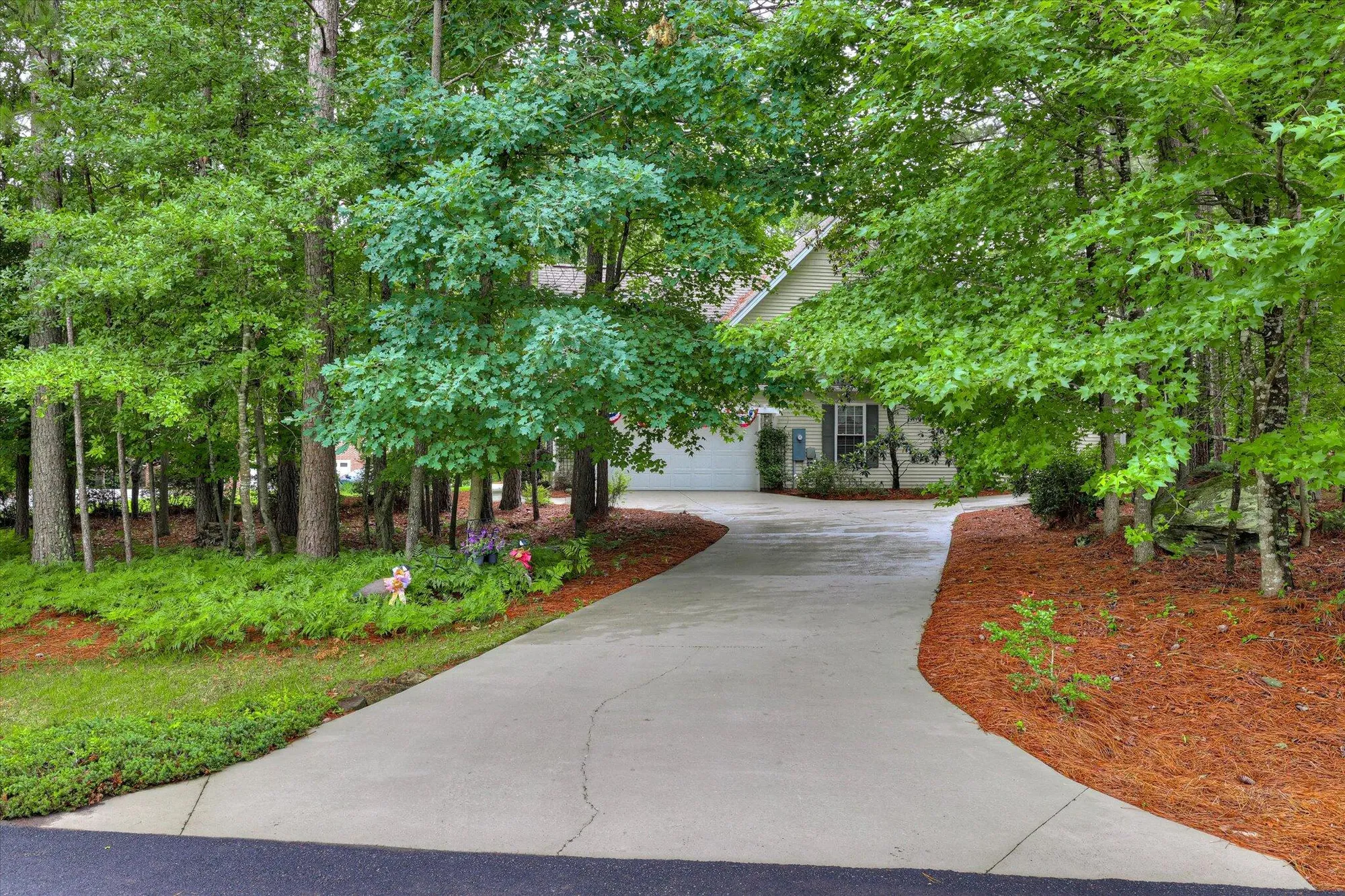 Property Slideshow image 5 of 67 | 901 patriots pt, Mc Cormick, SC, 29835