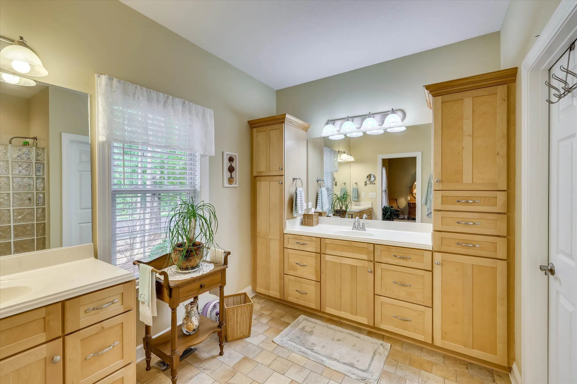 Property Slideshow image 37 of 67 | 901 patriots pt, Mc Cormick, SC, 29835