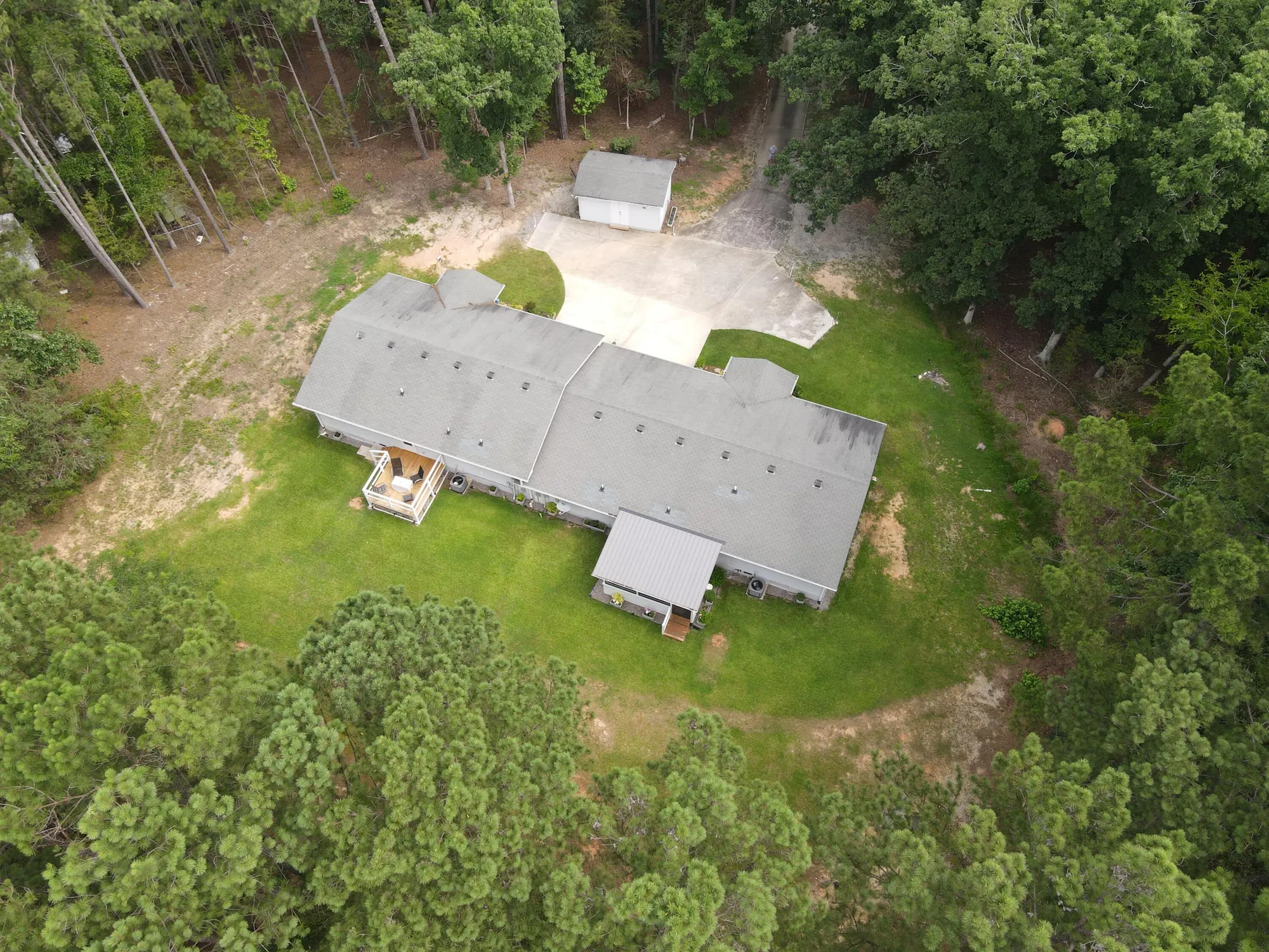 Property Slideshow image 67 of 77 | 136 & 138 edmunds cemetery rd, Mccormick, SC, 29835