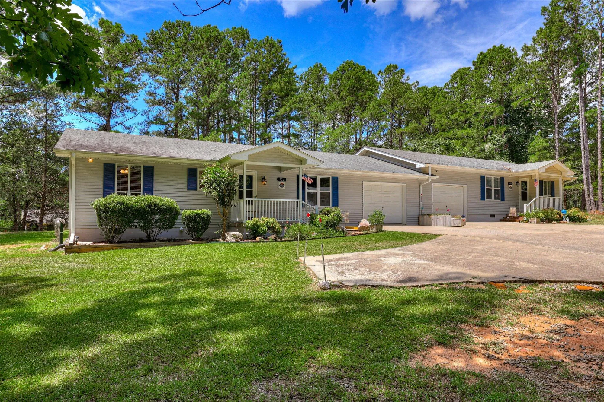 Property Slideshow image 1 of 77 | 136 & 138 edmunds cemetery rd, Mccormick, SC, 29835