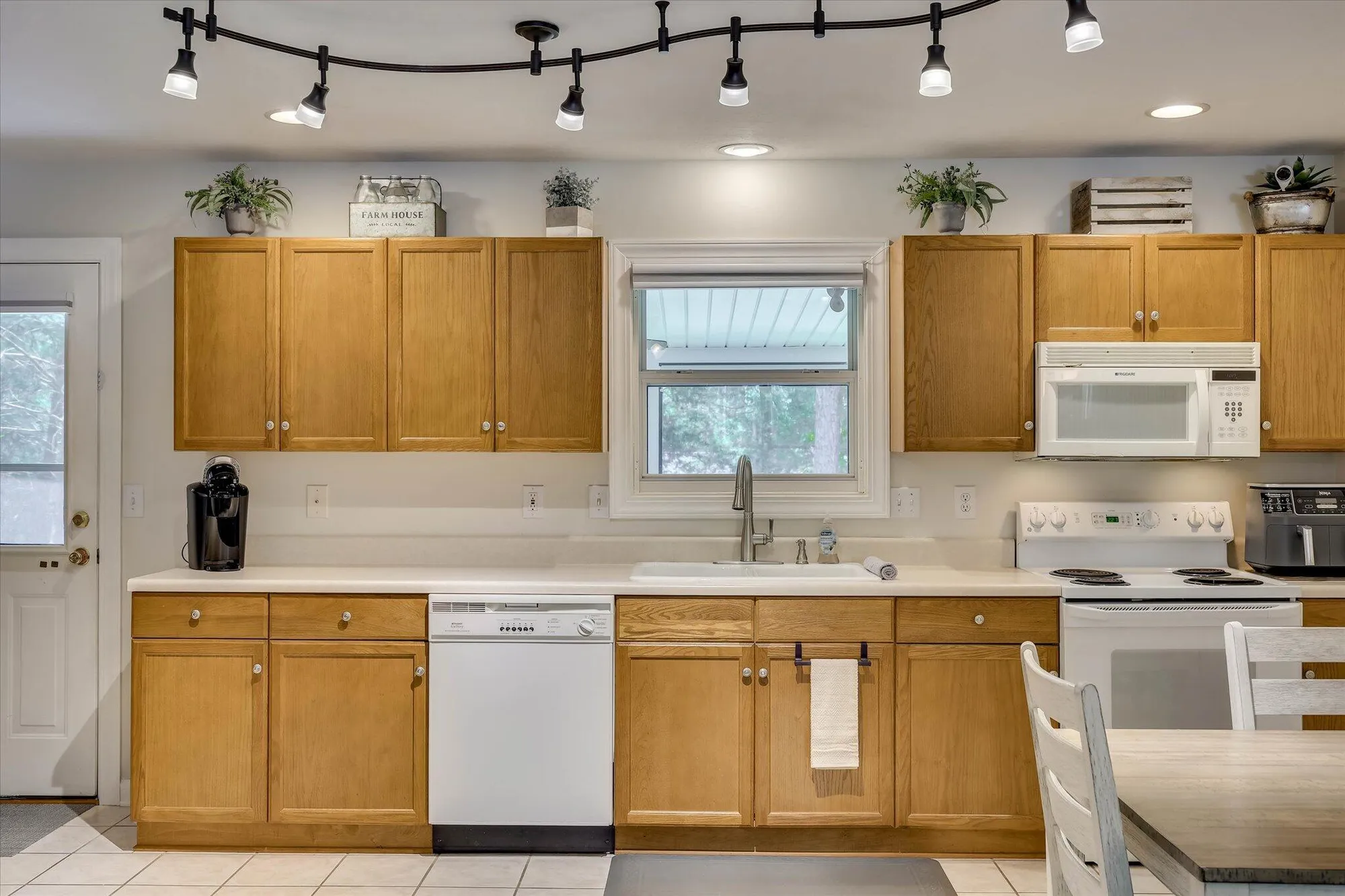 Property Slideshow image 12 of 77 | 136 & 138 edmunds cemetery rd, Mccormick, SC, 29835