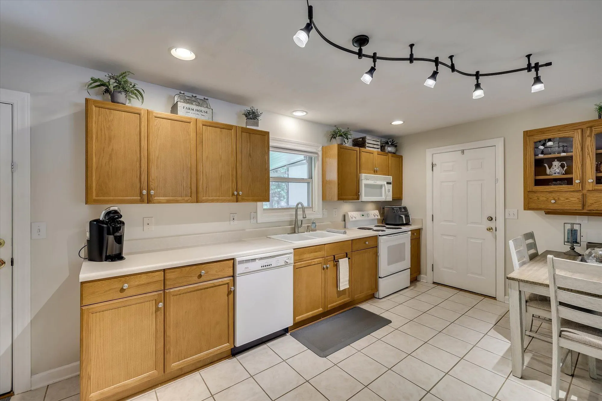 Property Slideshow image 13 of 77 | 136 & 138 edmunds cemetery rd, Mccormick, SC, 29835