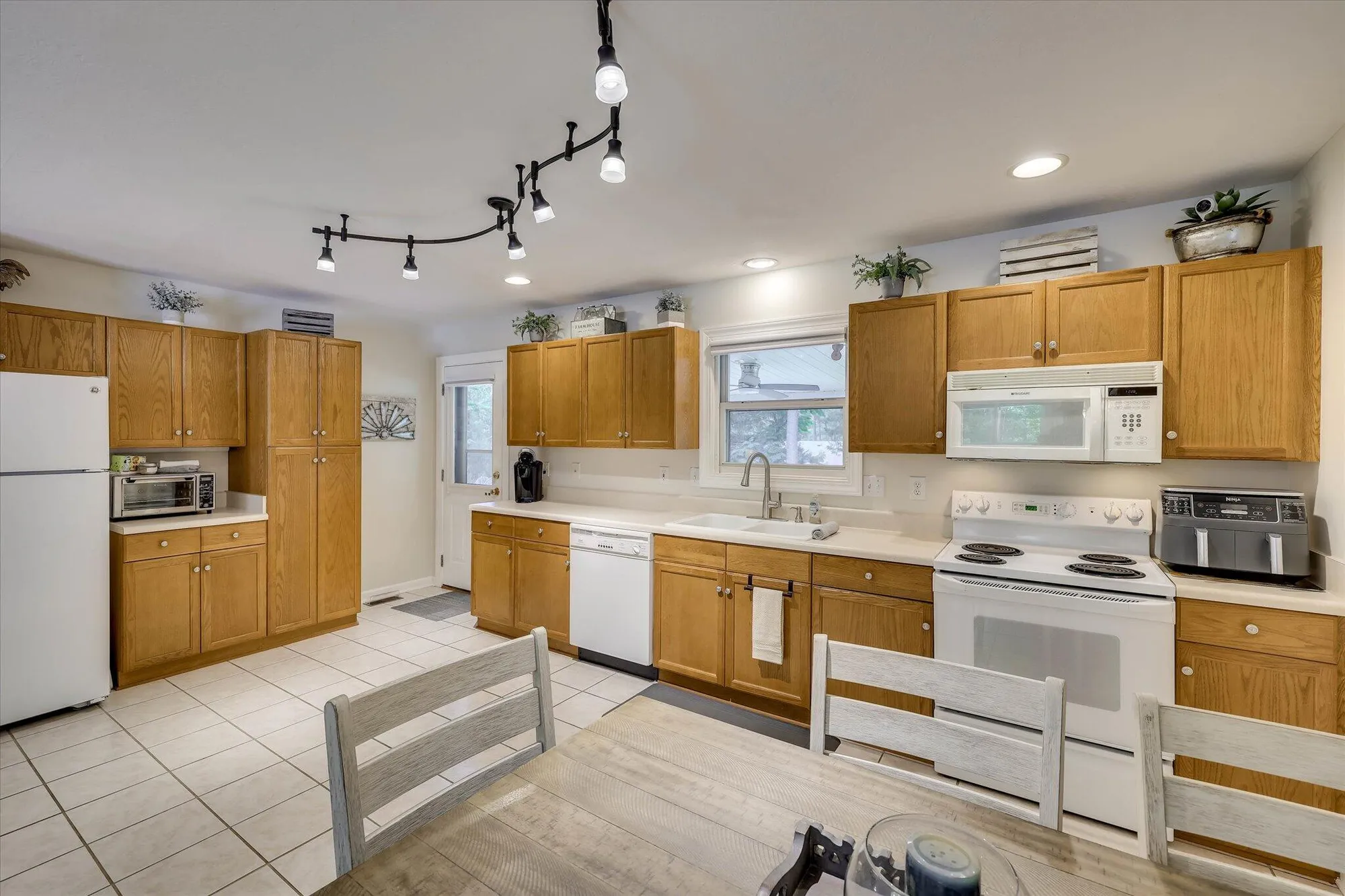 Property Slideshow image 14 of 77 | 136 & 138 edmunds cemetery rd, Mccormick, SC, 29835