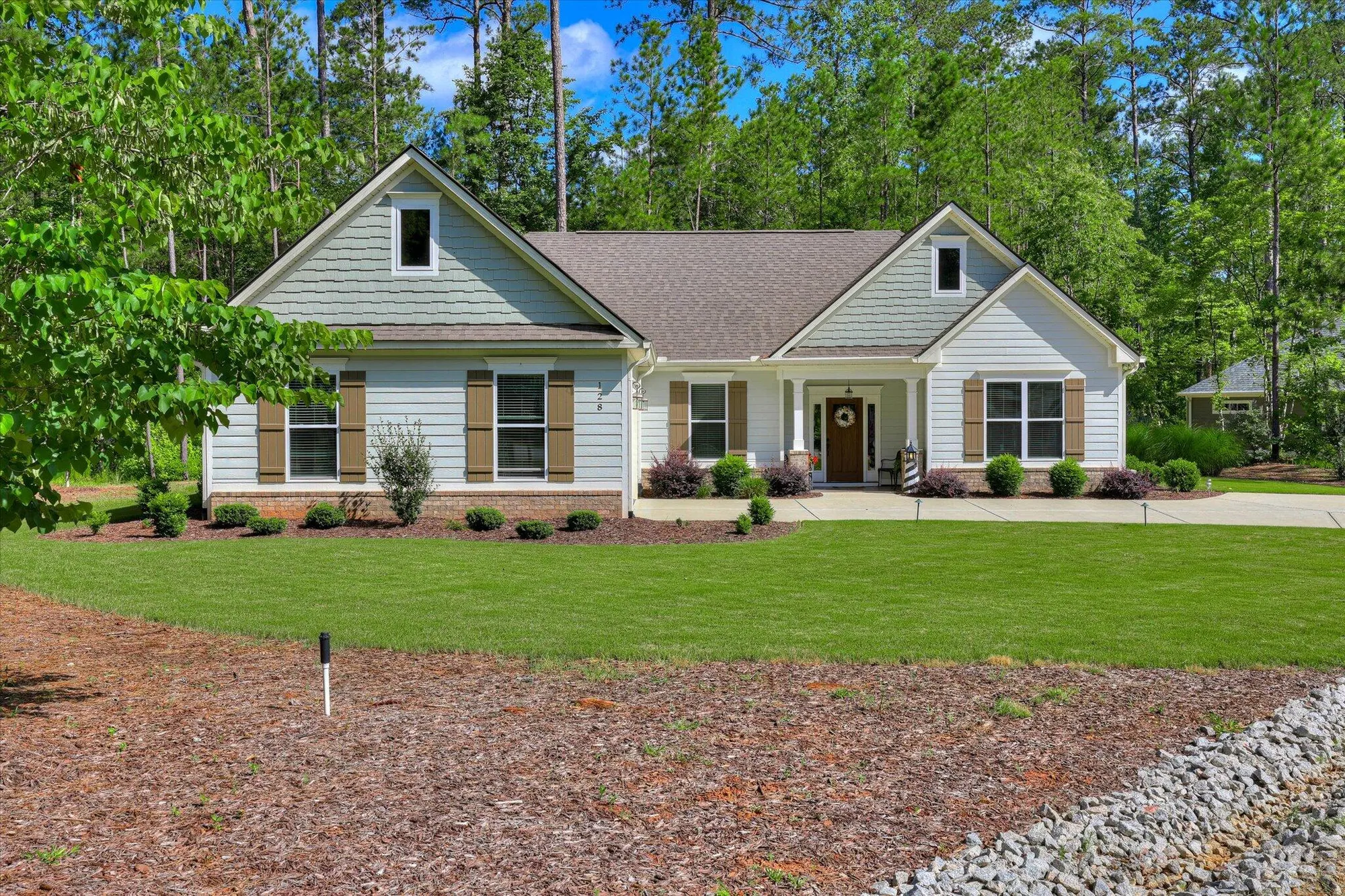 Property Slideshow image 1 of 61 | 128 crescent dr, Mc Cormick, SC, 29835