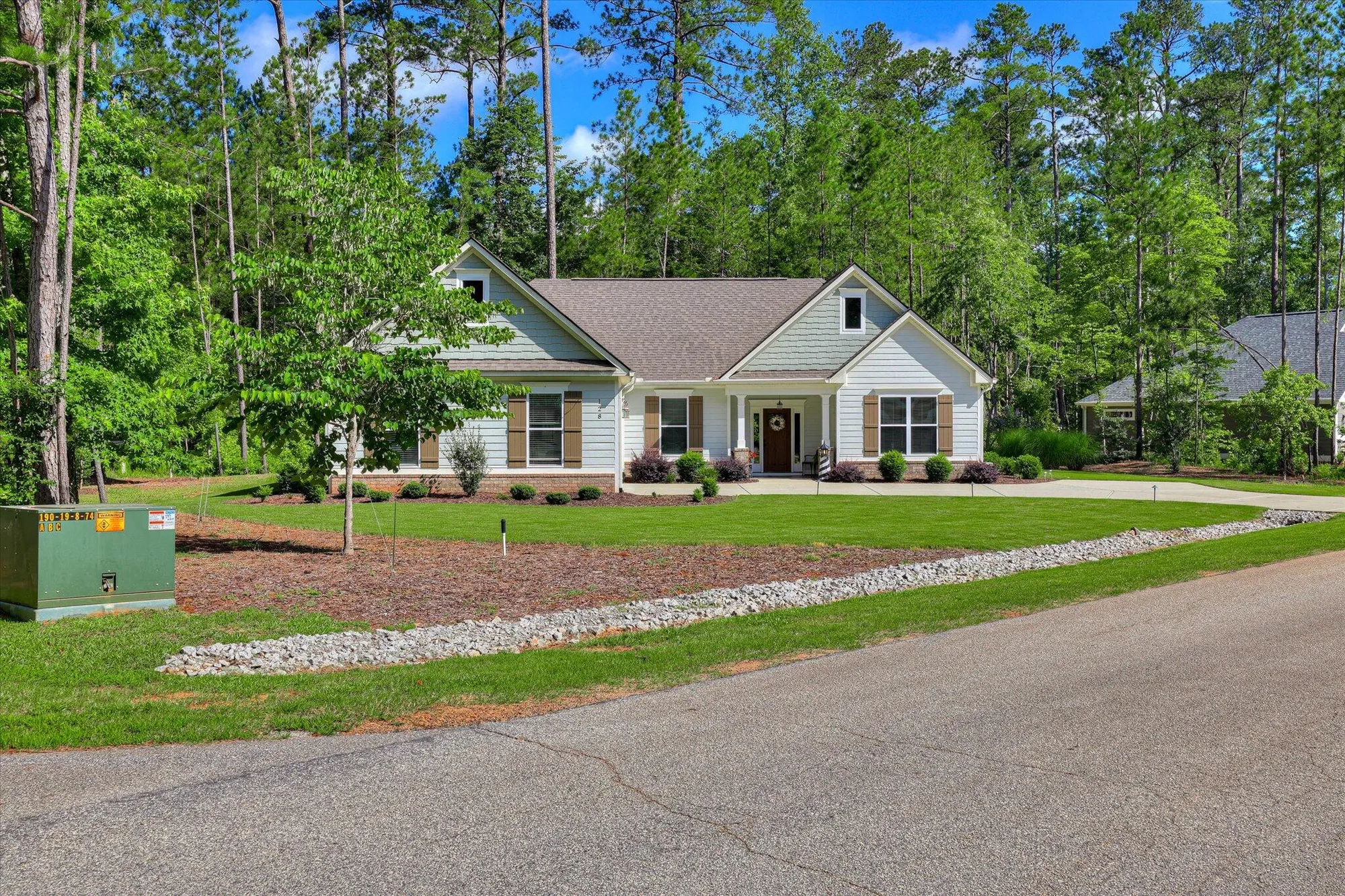 Property Slideshow image 16 of 61 | 128 crescent dr, Mc Cormick, SC, 29835