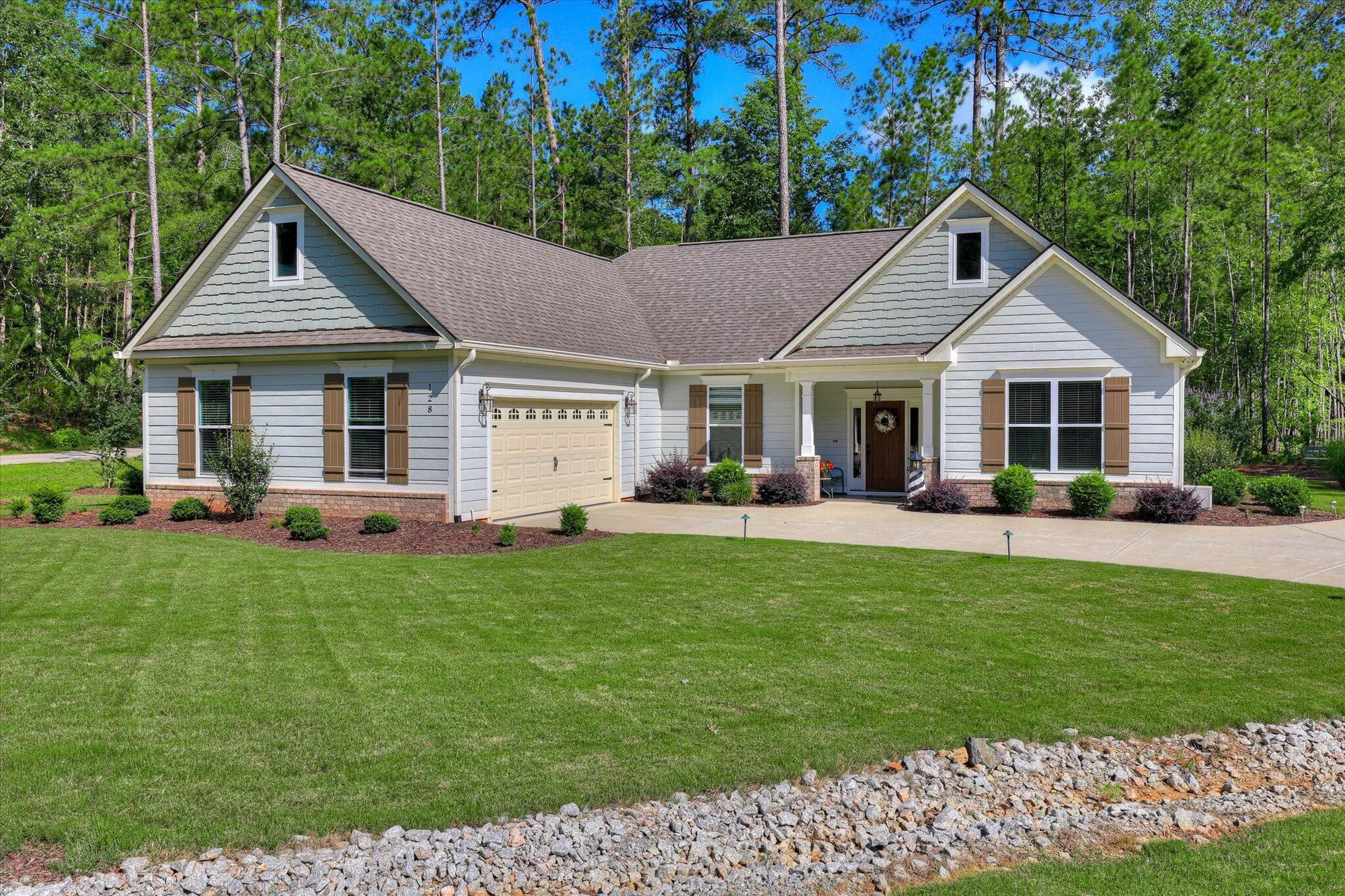 Property Slideshow image 17 of 61 | 128 crescent dr, Mc Cormick, SC, 29835