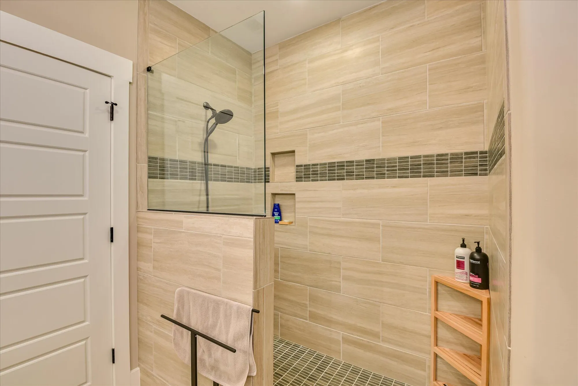 Property Slideshow image 33 of 68 | 295 fairway dr, Mc Cormick, SC, 29835