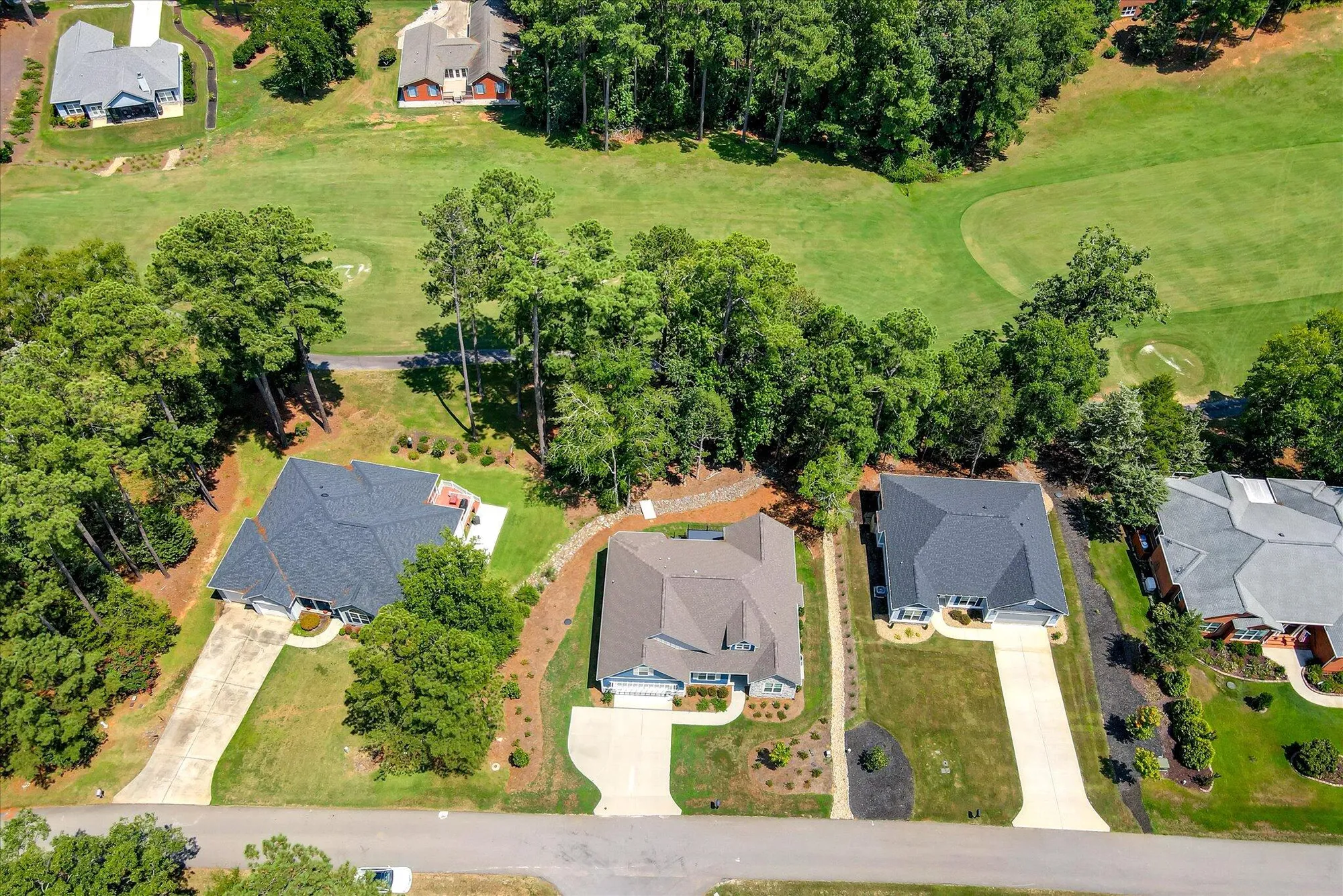 Property Slideshow image 6 of 68 | 295 fairway dr, Mc Cormick, SC, 29835