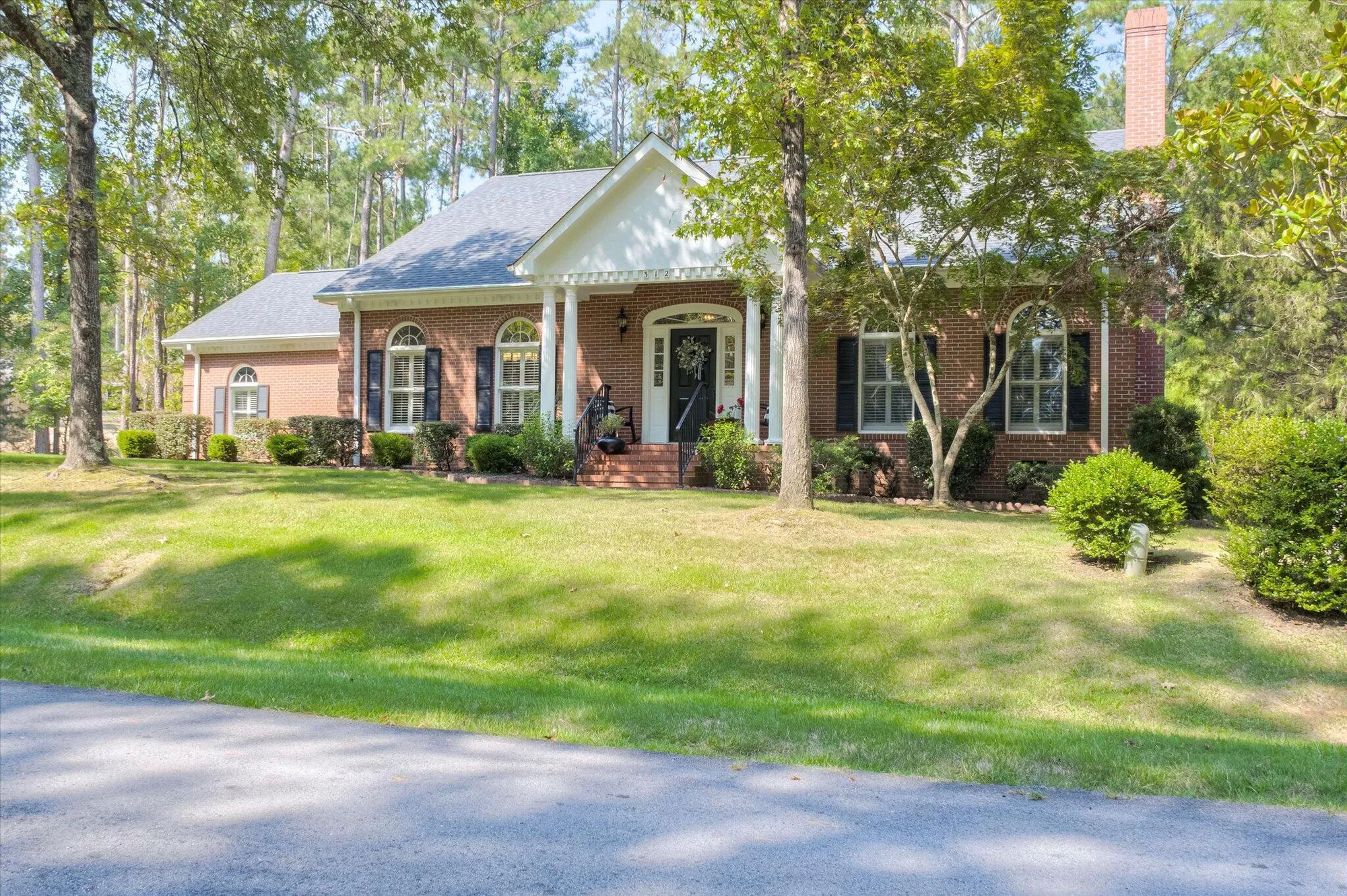 Property Slideshow image 2 of 67 | 312 atlanta pl, Mc Cormick, SC, 29835