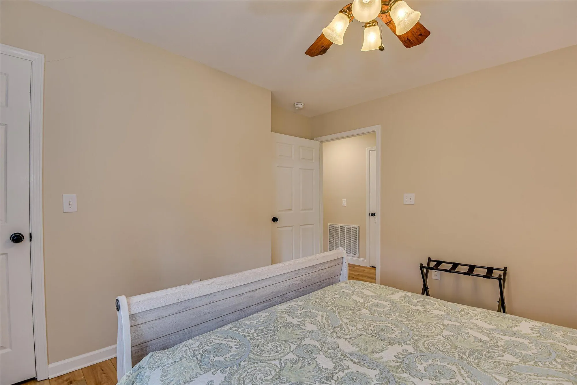 Property Slideshow image 41 of 62 | 907 patriots pt, Mc Cormick, SC, 29835