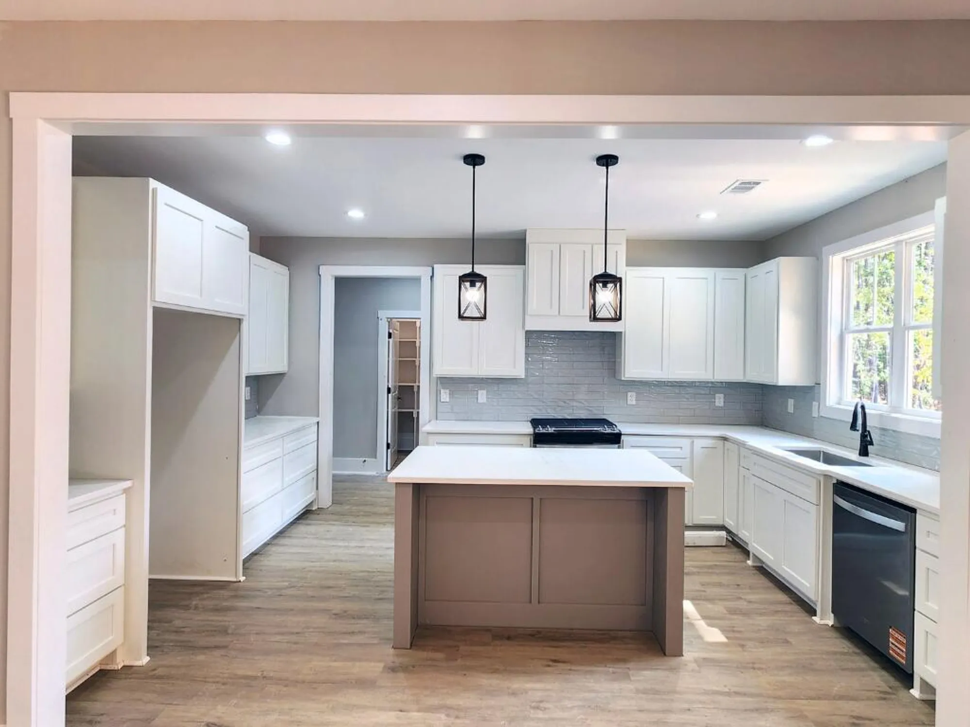 Property Slideshow image 8 of 25 | 306 clipper trce, Mc Cormick, SC, 29835