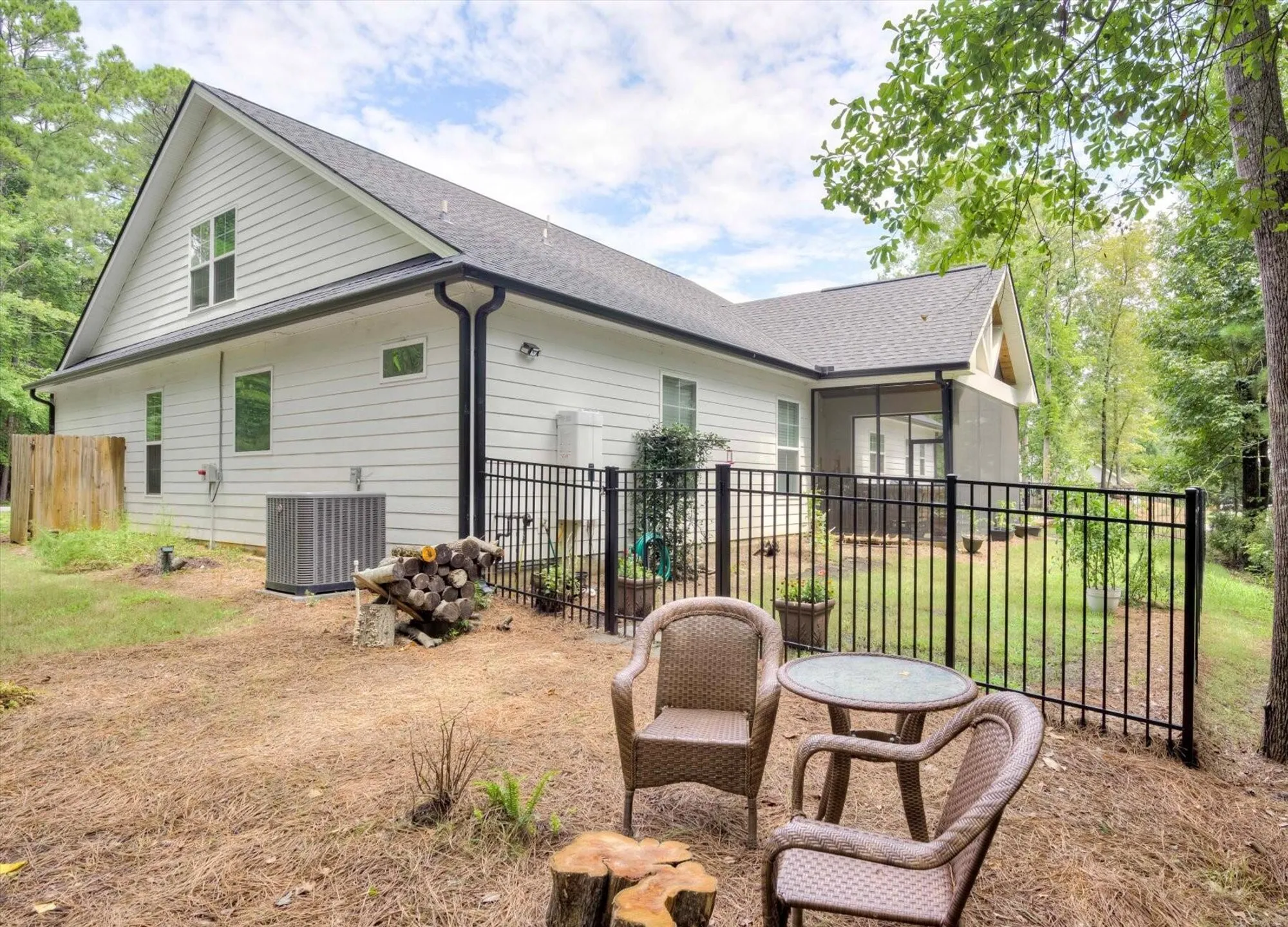 Property Slideshow image 6 of 47 | 147 shenandoah dr, Mc Cormick, SC, 29835