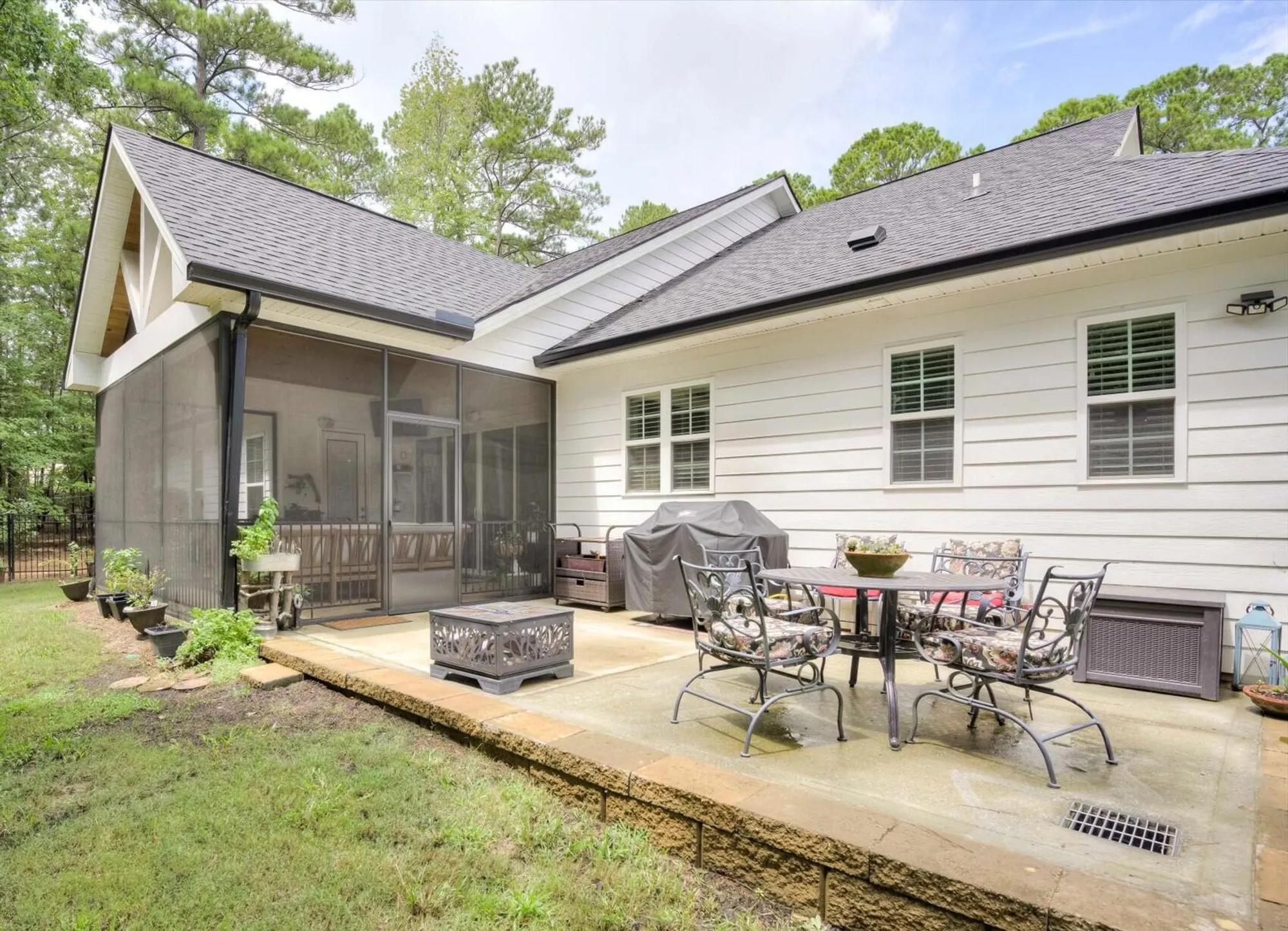 Property Slideshow image 3 of 47 | 147 shenandoah dr, Mc Cormick, SC, 29835