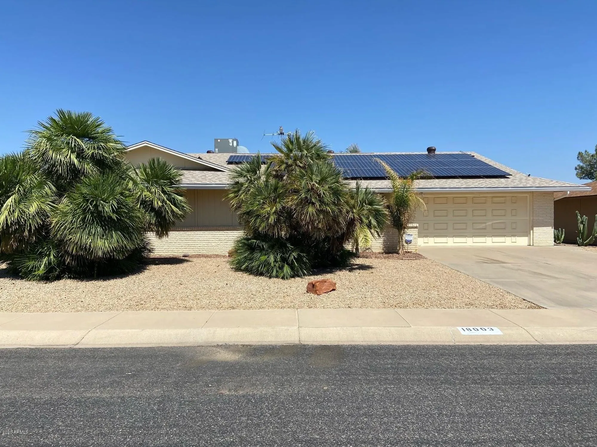 Property Slideshow image 1 of 29 | 18003 n 135th dr, Sun City West, AZ, 85375