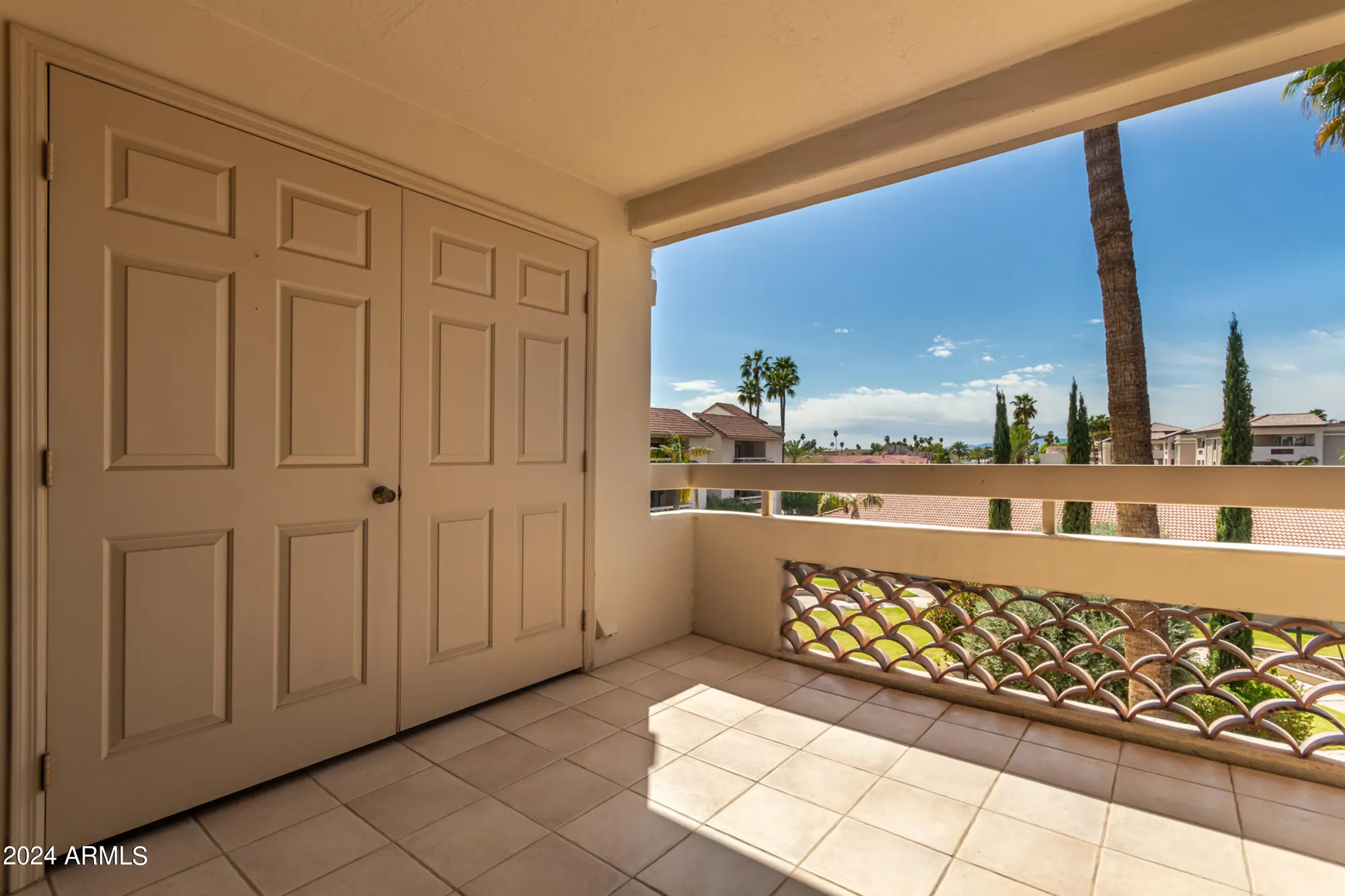 Property Slideshow image 17 of 19 | 17404 n 99th ave unit 339, Sun City, AZ, 85373