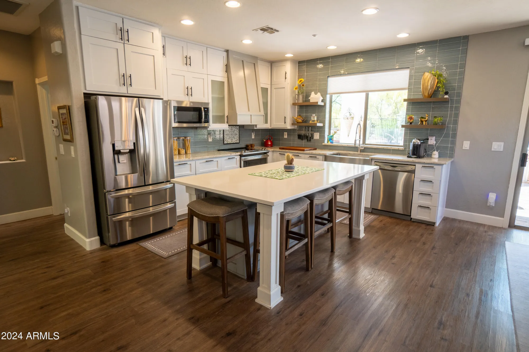 Property Slideshow image 4 of 32 | 41417 n clear crossing rd, Anthem, AZ, 85086