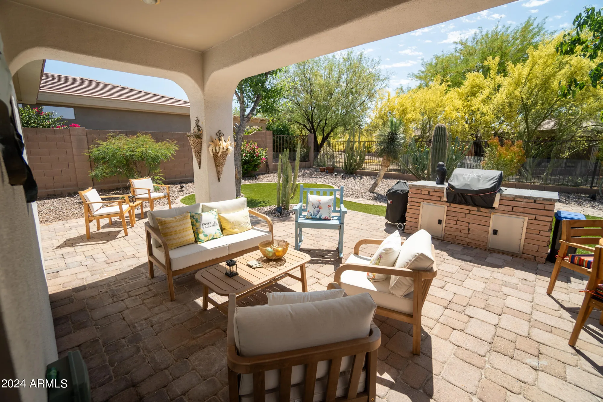 Property Slideshow image 16 of 32 | 41417 n clear crossing rd, Anthem, AZ, 85086