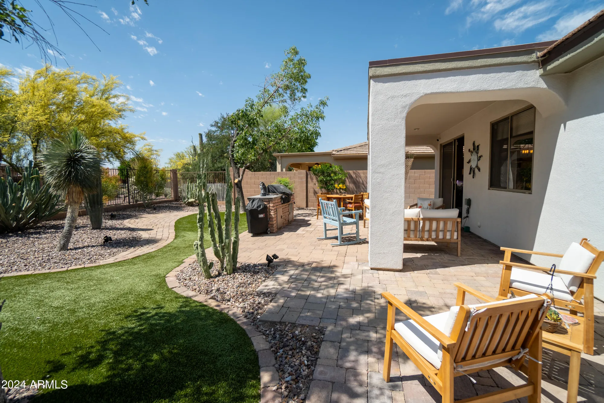 Property Slideshow image 18 of 32 | 41417 n clear crossing rd, Anthem, AZ, 85086