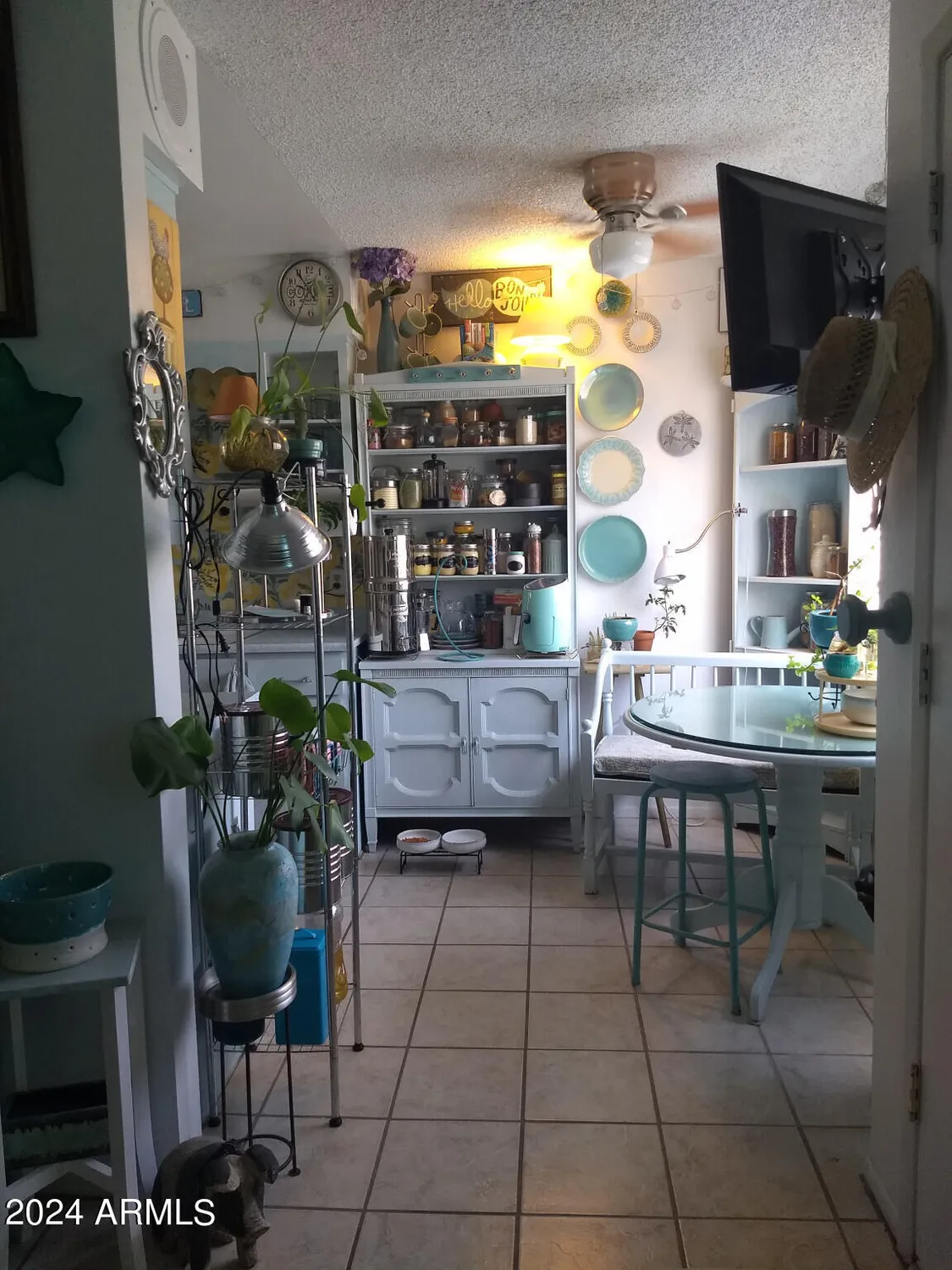 Property Slideshow image 7 of 25 | 9627 w north ln b, Peoria, AZ, 85345