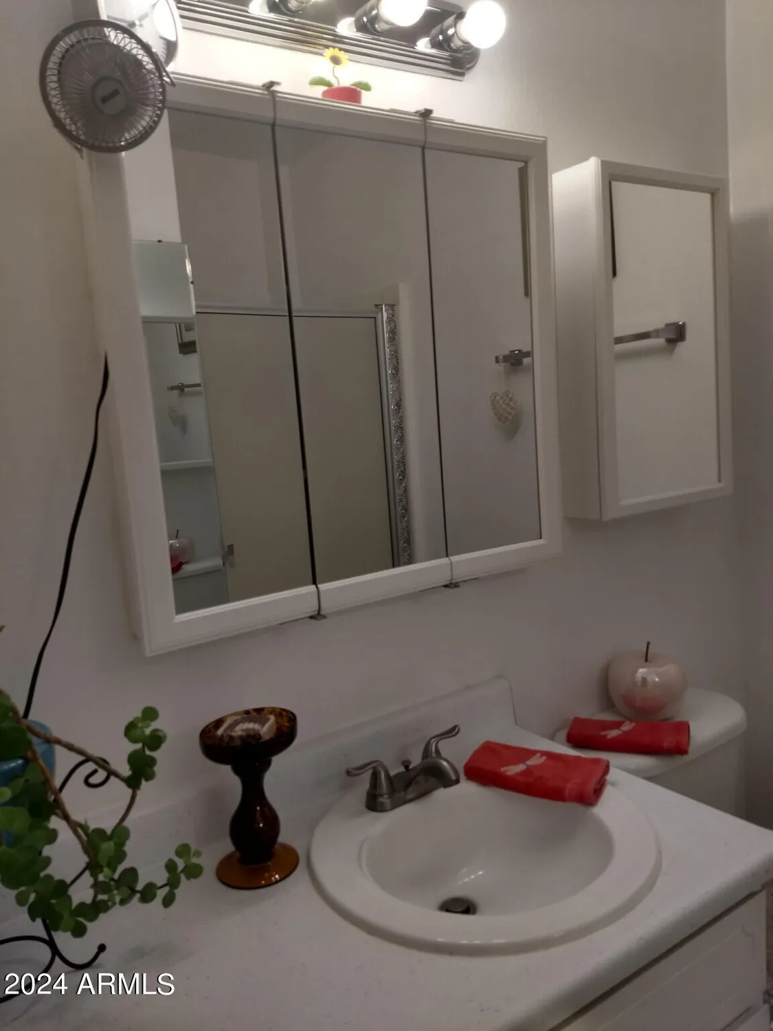 Property Slideshow image 20 of 25 | 9627 w north ln b, Peoria, AZ, 85345