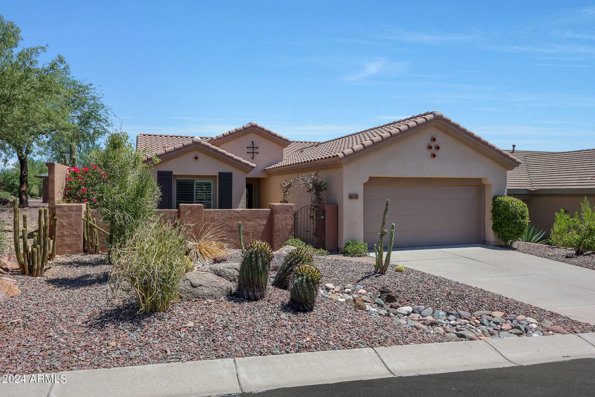 Property Slideshow image 1 of 40 | 41333 n belfair way, Anthem, AZ, 85086